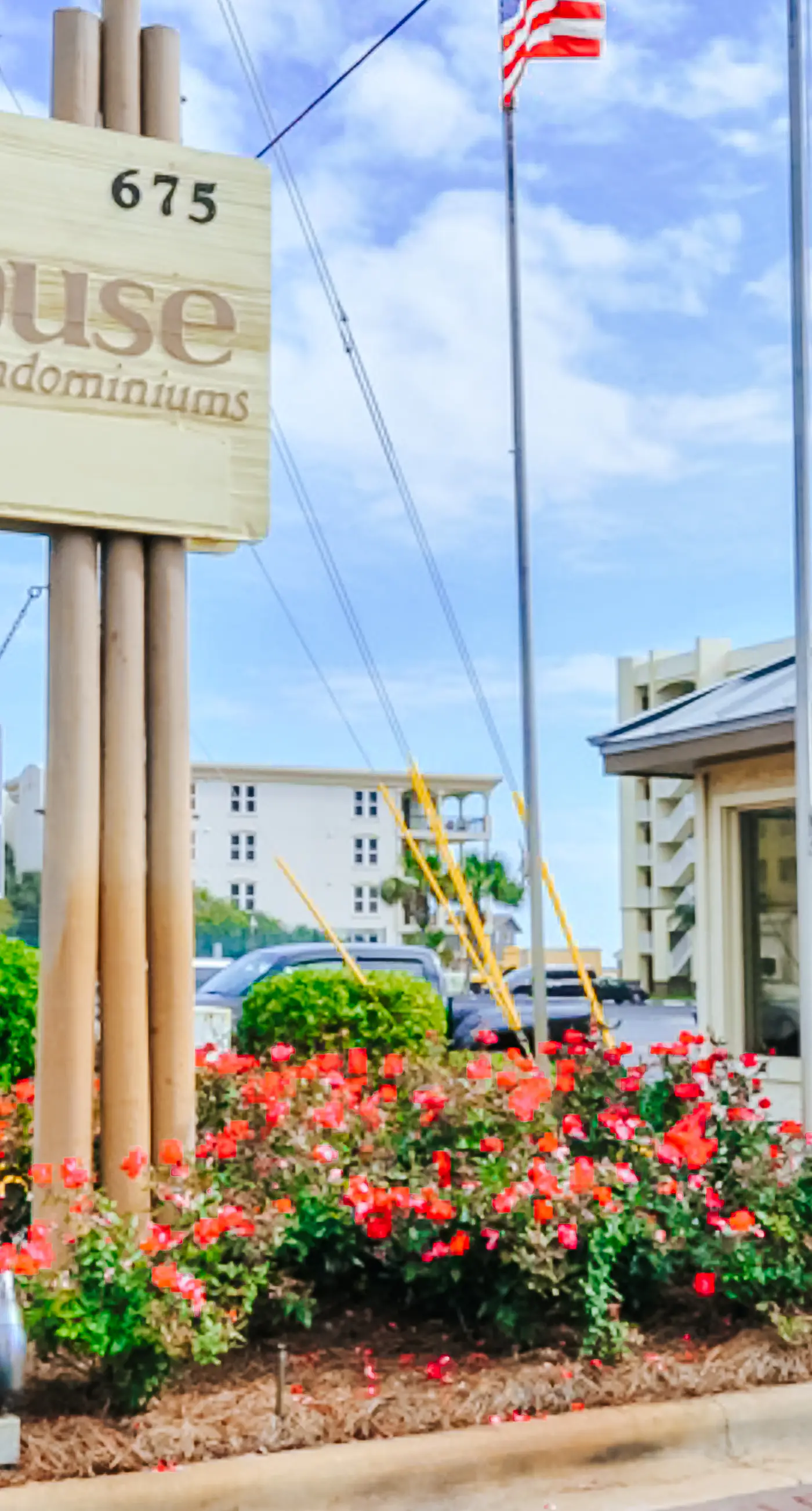 Beachfront ground-floor condo with beach & Gulf views, outdoor pool & tennis