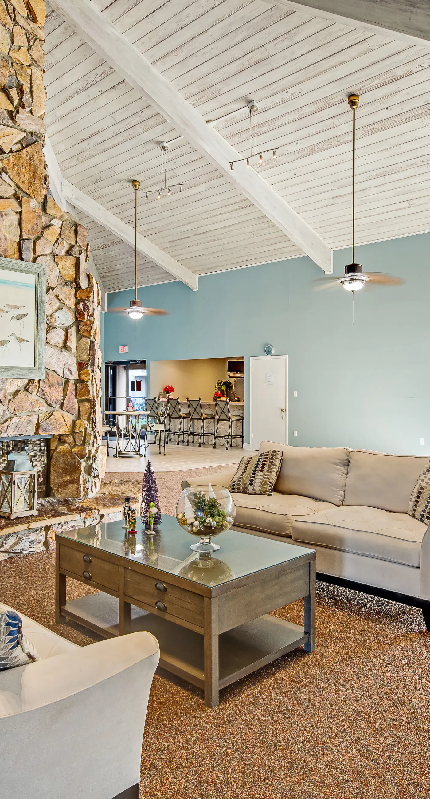 Ground floor oceanfront beachy condo with furnished patio, outdoor pool, gym