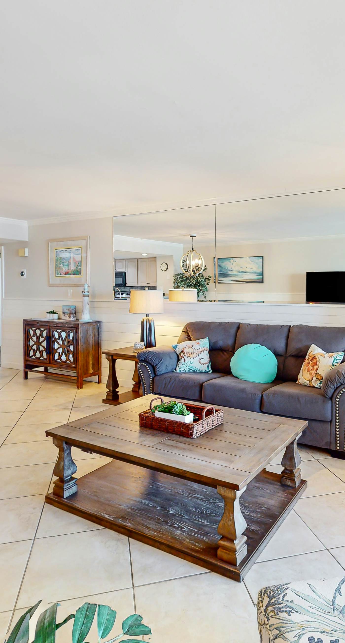 Oceanfront gem with pool, gym, hot tub, AC, W&D & beach-view balcony