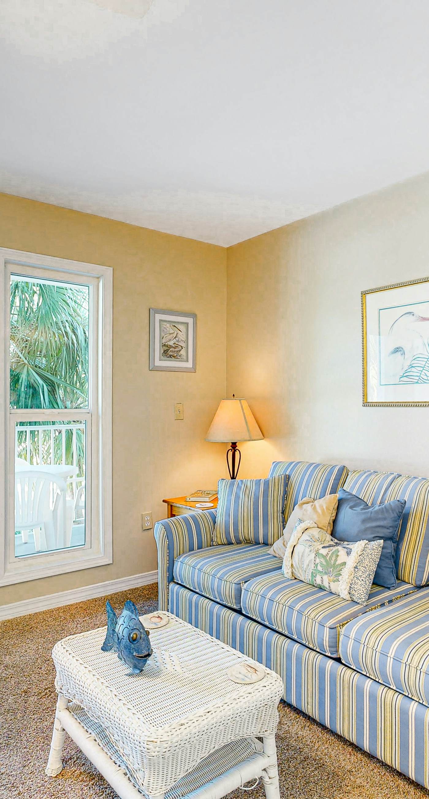 Sunny condo with pool, hot tub, pool views, balcony, & AC