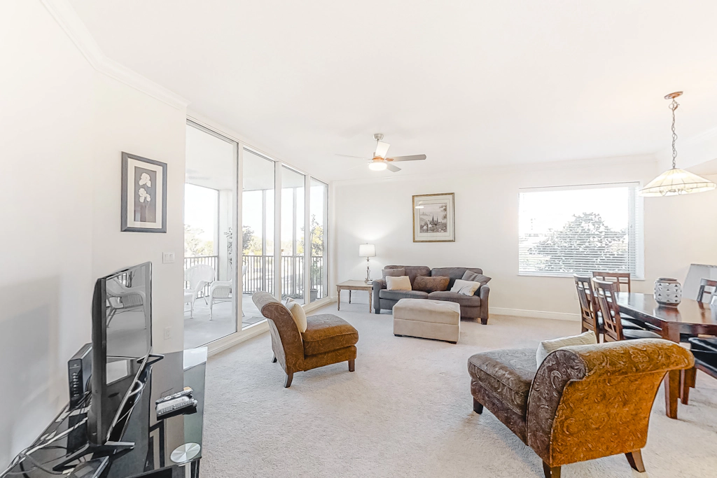 Resort Condo w/ Screened Porch & Shared Pools, Hot Tubs, Gym, Beach Club, Golf