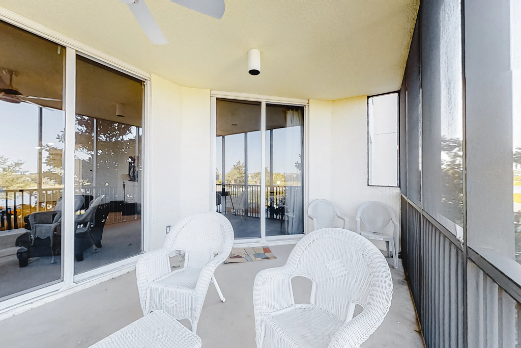 Resort Condo with Screened Porch and Shared Pools, Hot Tubs, Gym, Beach Club, Golf