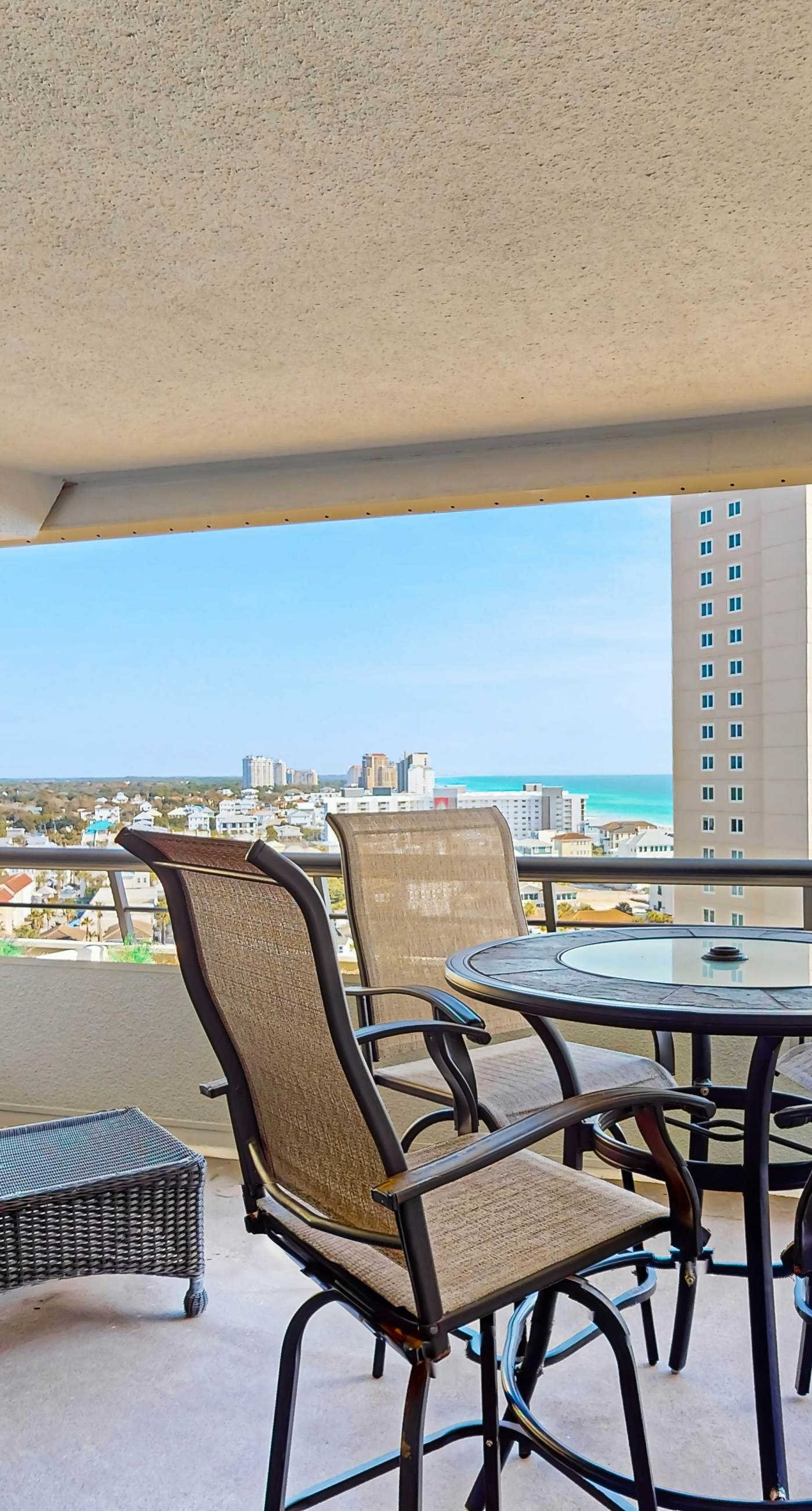 Gorgeious beachview condo with large balcony & shared pool