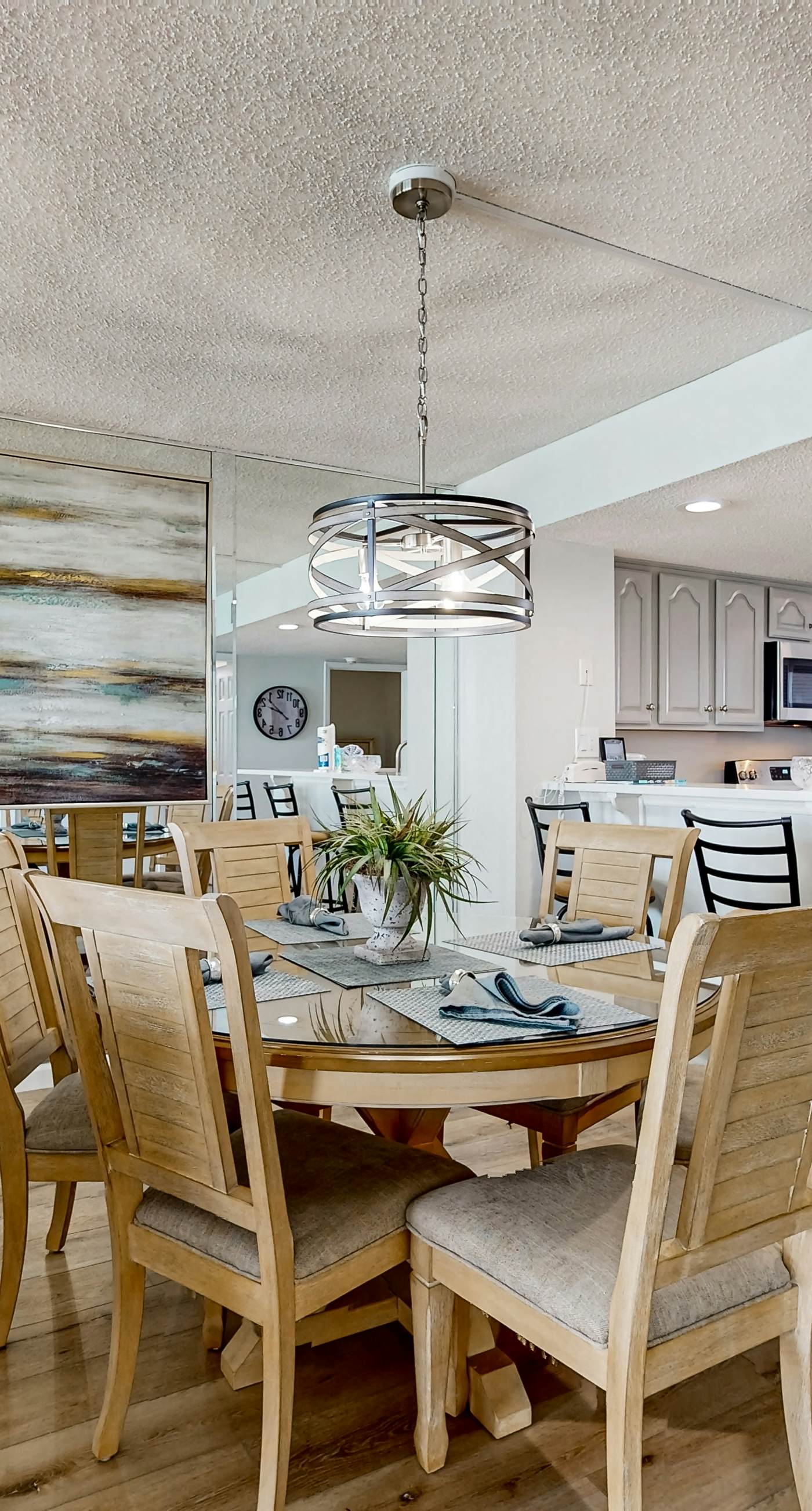 Gorgeious beachview condo with large balcony & shared pool