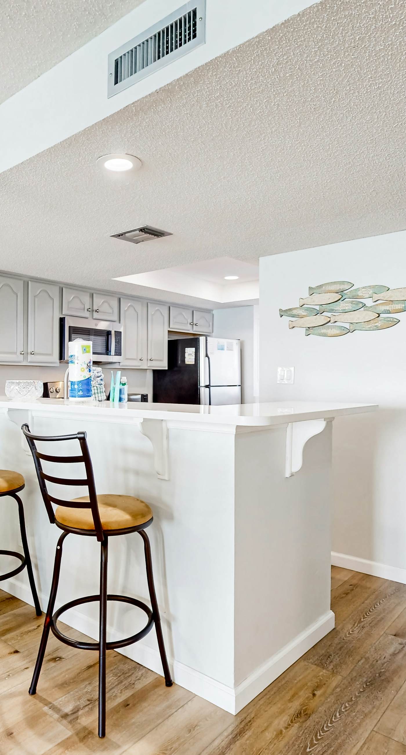 Gorgeious beachview condo with large balcony & shared pool