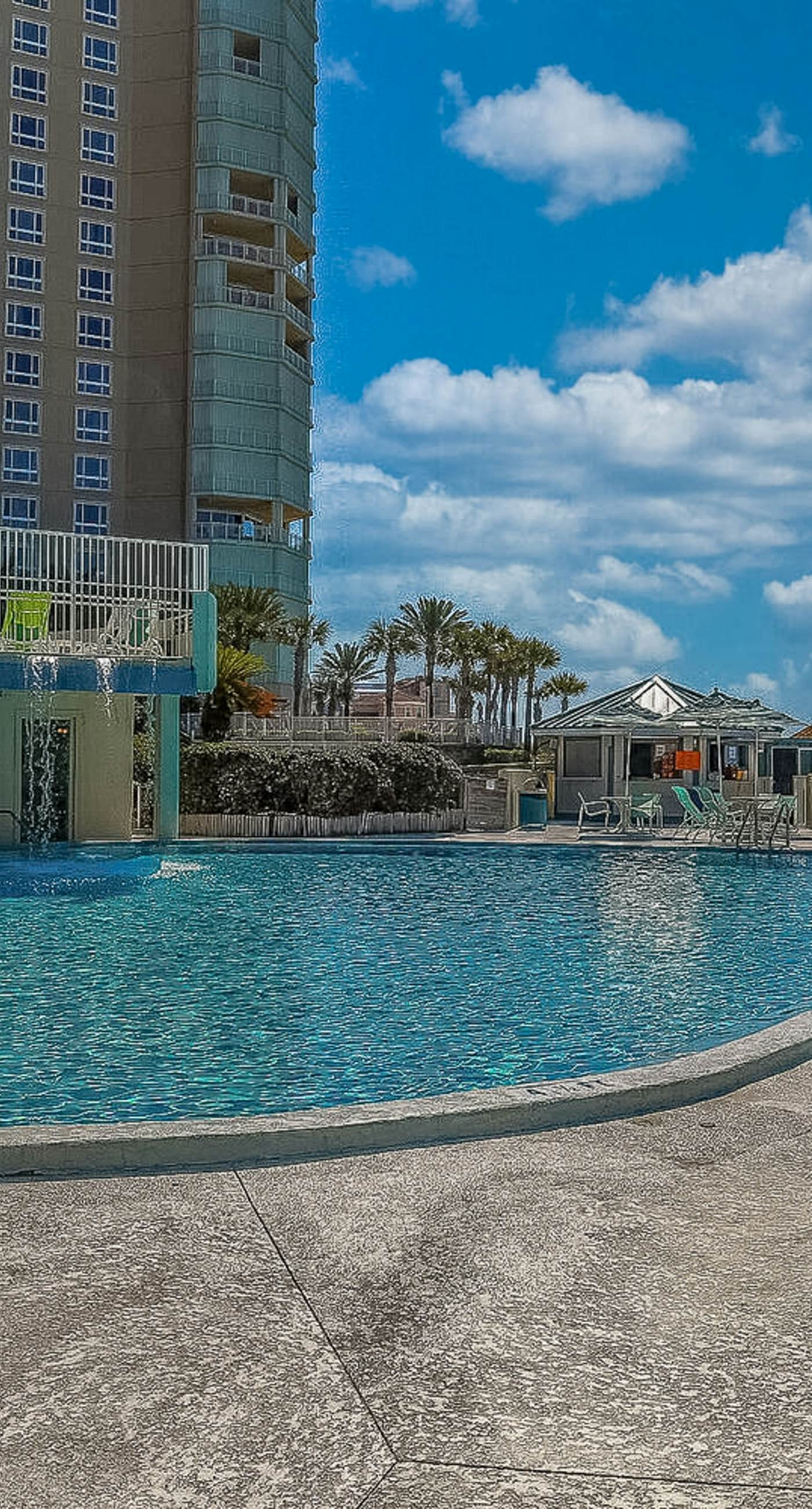 Gorgeious beachview condo with large balcony & shared pool