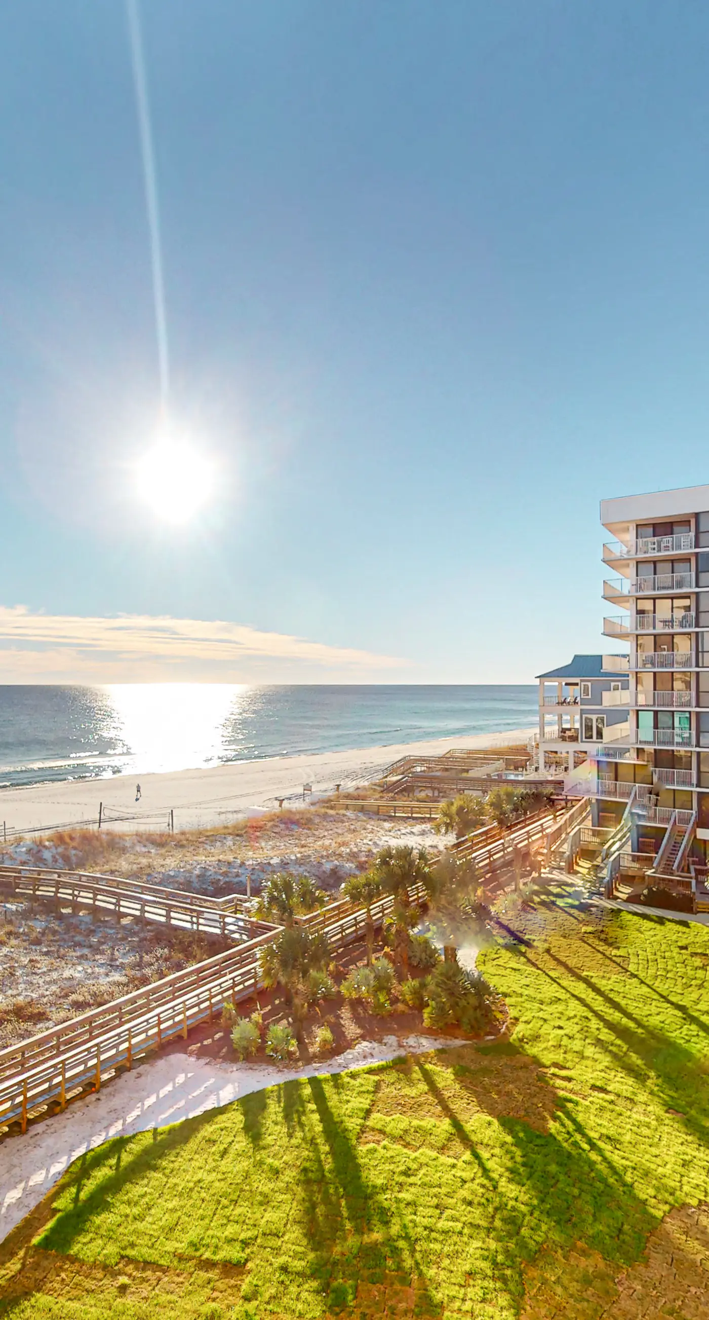 Enchanting condo with tennis, pool, hot tub, balcony, & washer/dryer