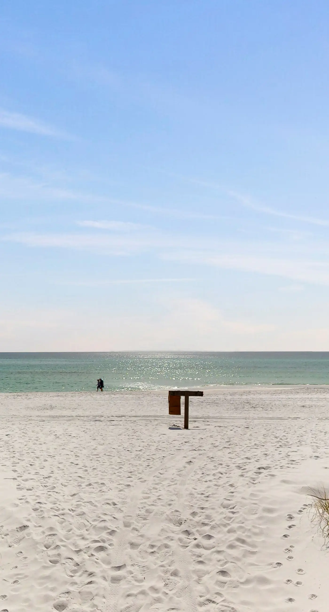Beachfront condo with Gulf-view balcony & on-site pool/hot tub/tennis