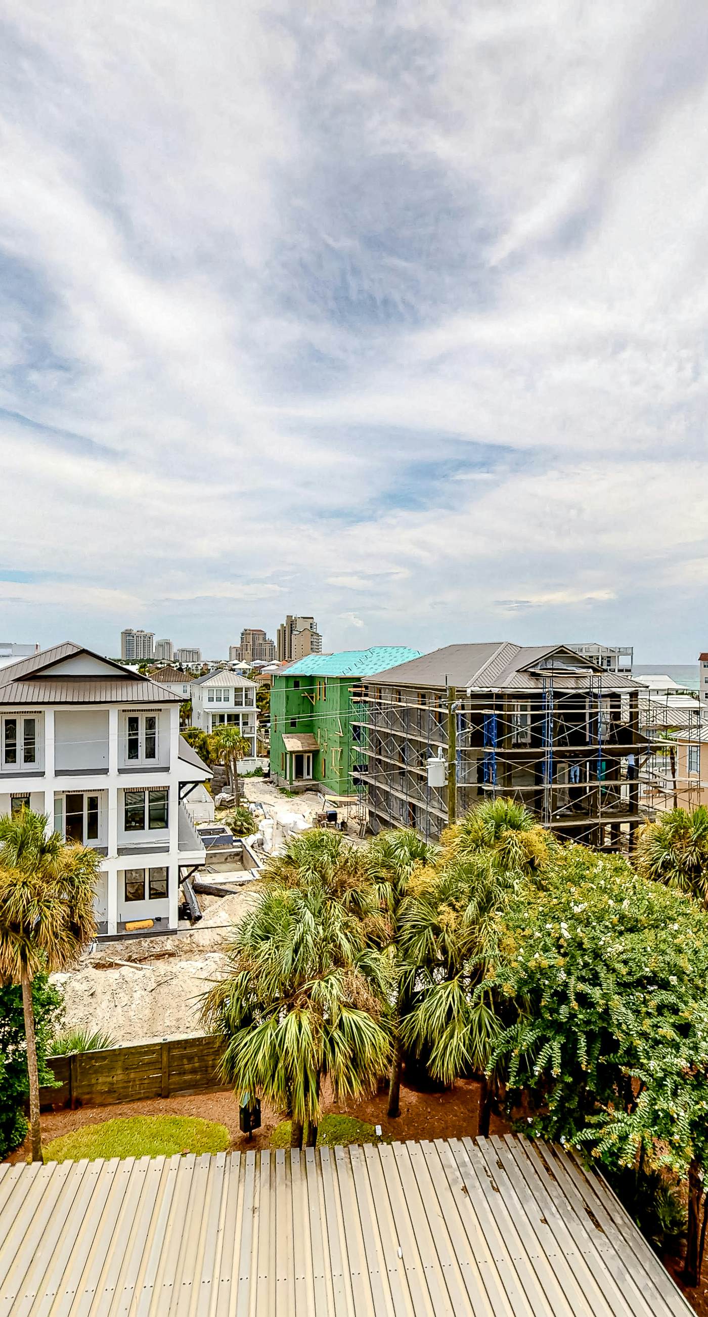 Gulf-view condo with balcony, pools, hot tub, beach access, & sports courts