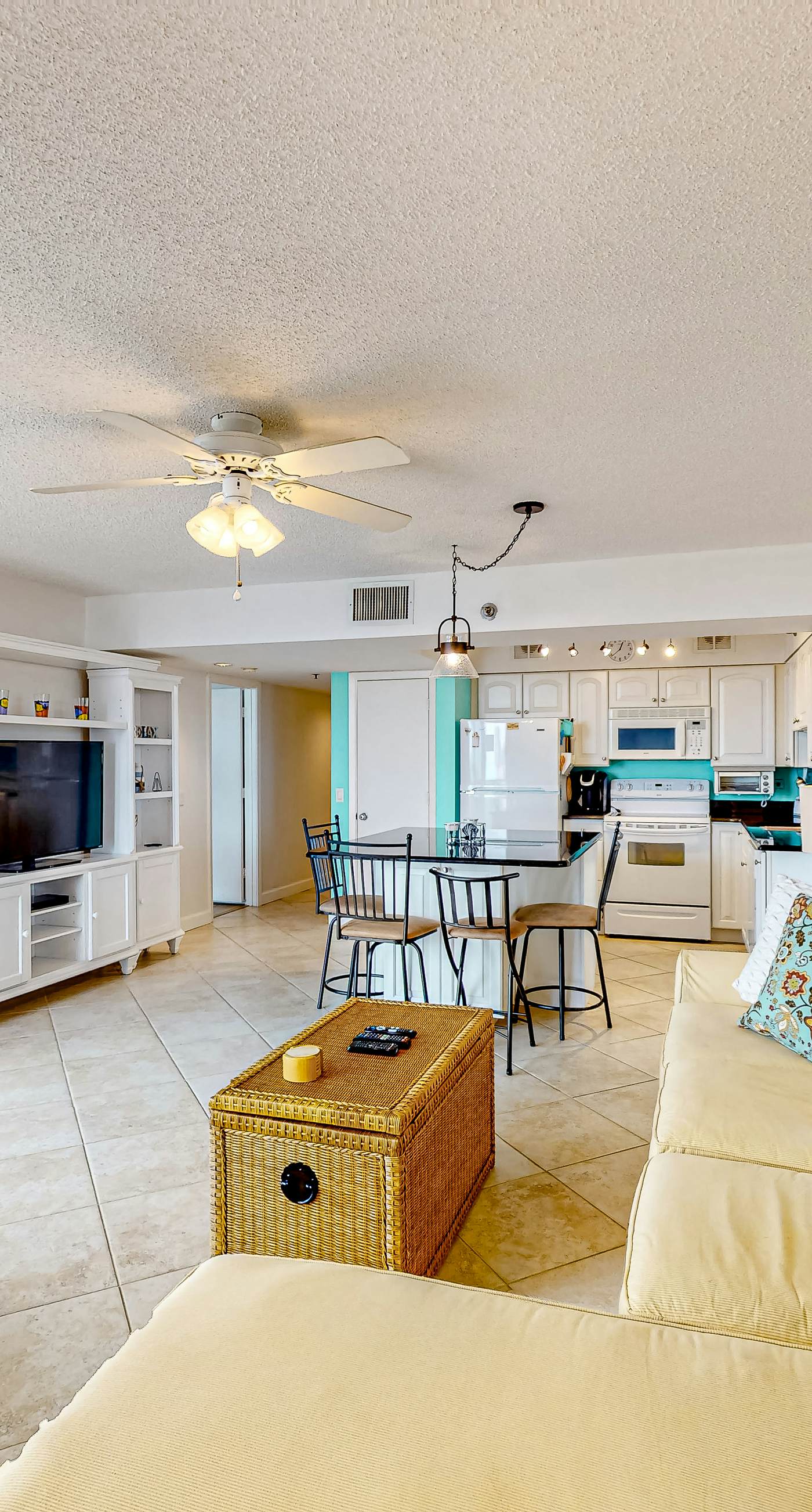 Gulf-view condo with balcony, pools, hot tub, beach access, & sports courts