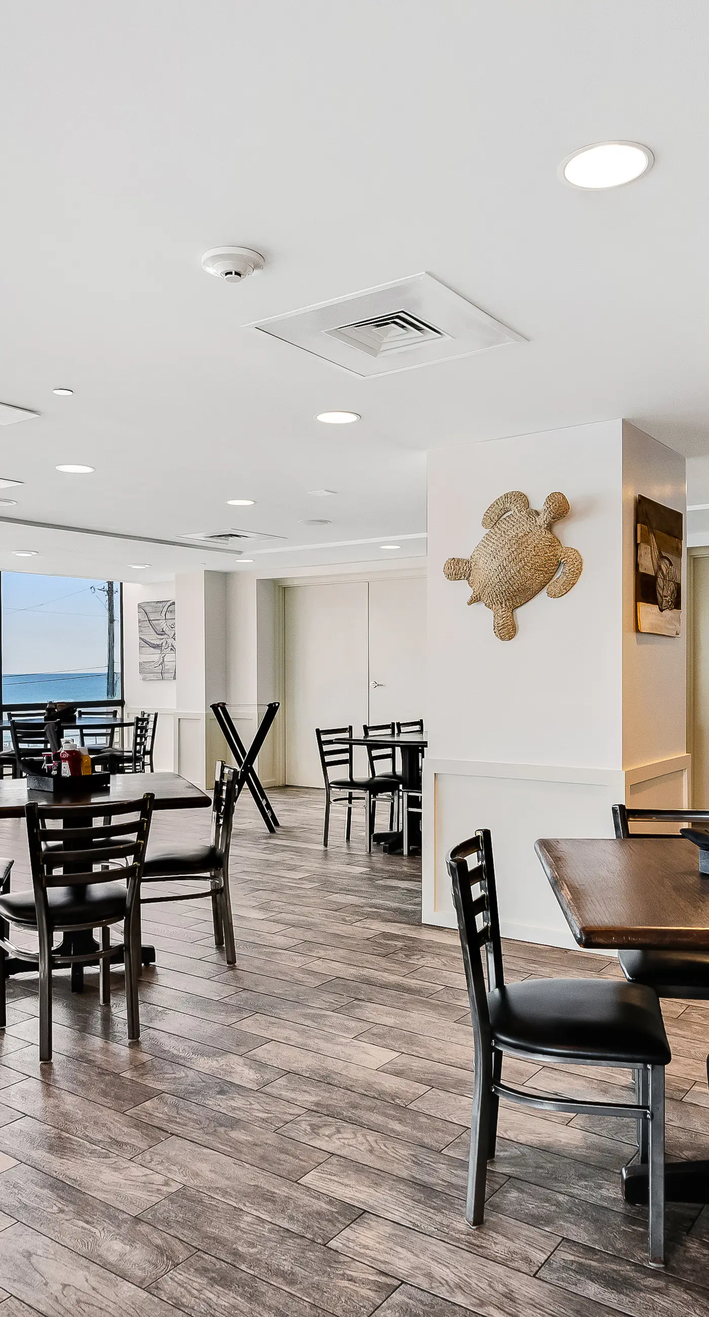 Condo in waterfront resort with balcony, AC & 2 pools - walk to beach