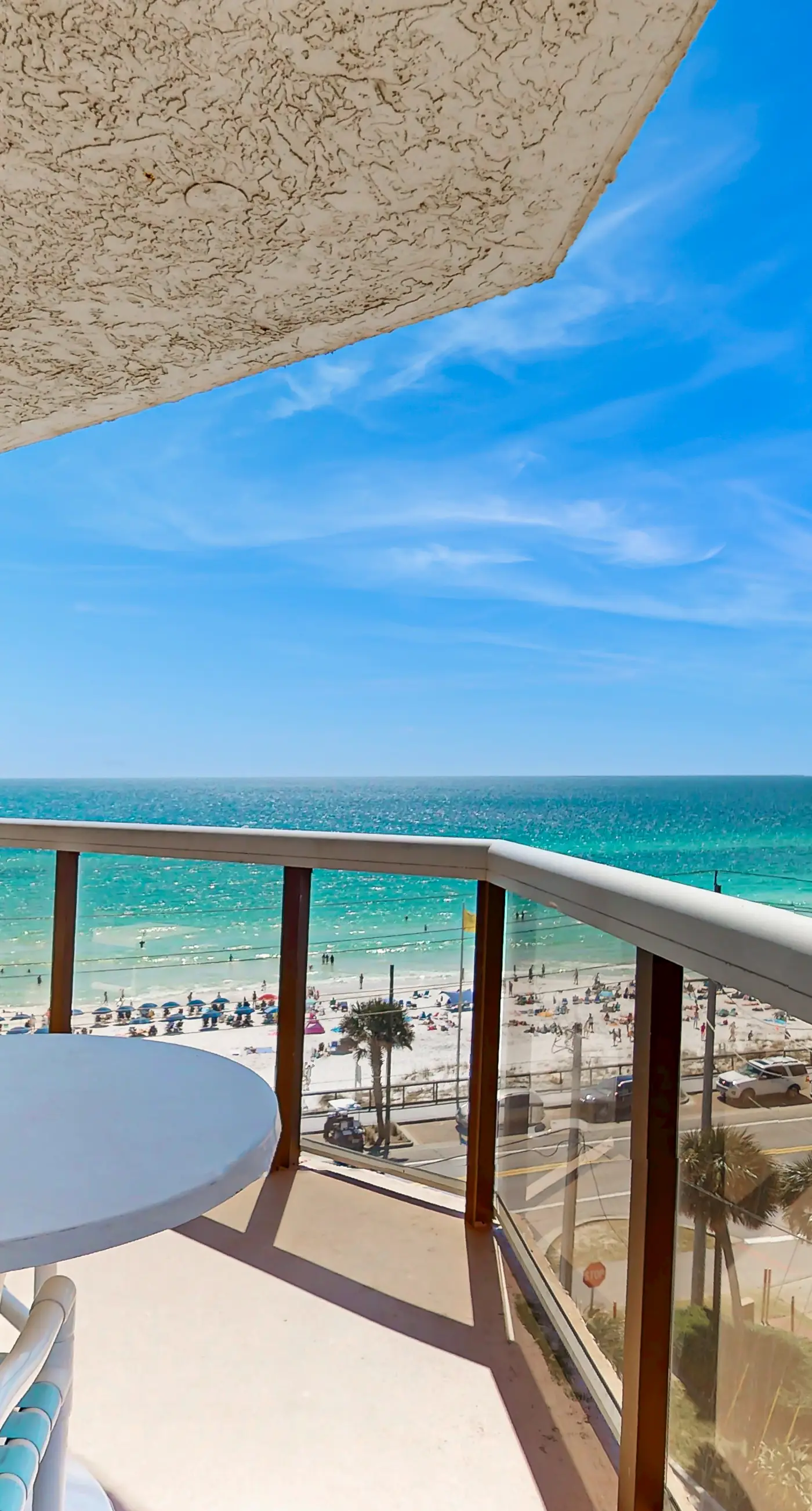 Beautiful gulf-front villa w/free WiFi, shared pool & hot tub, central AC, views