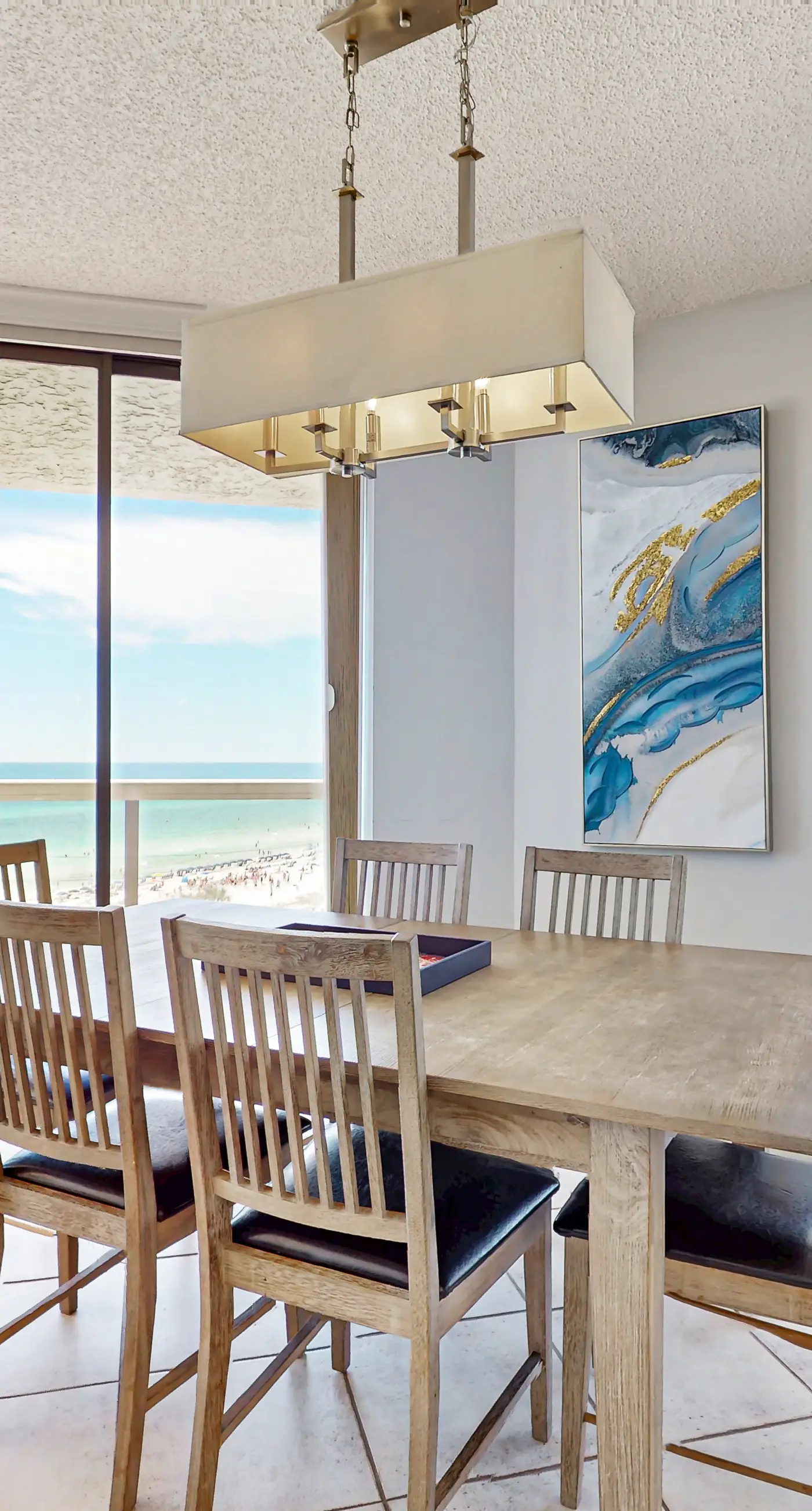 Beautiful gulf-front villa w/free WiFi, shared pool & hot tub, central AC, views