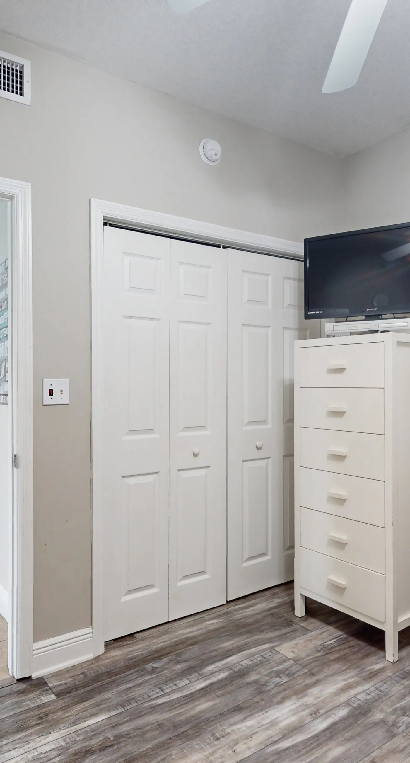 Ariel Dunes I - 1007 | Beachfront Condo with Pools