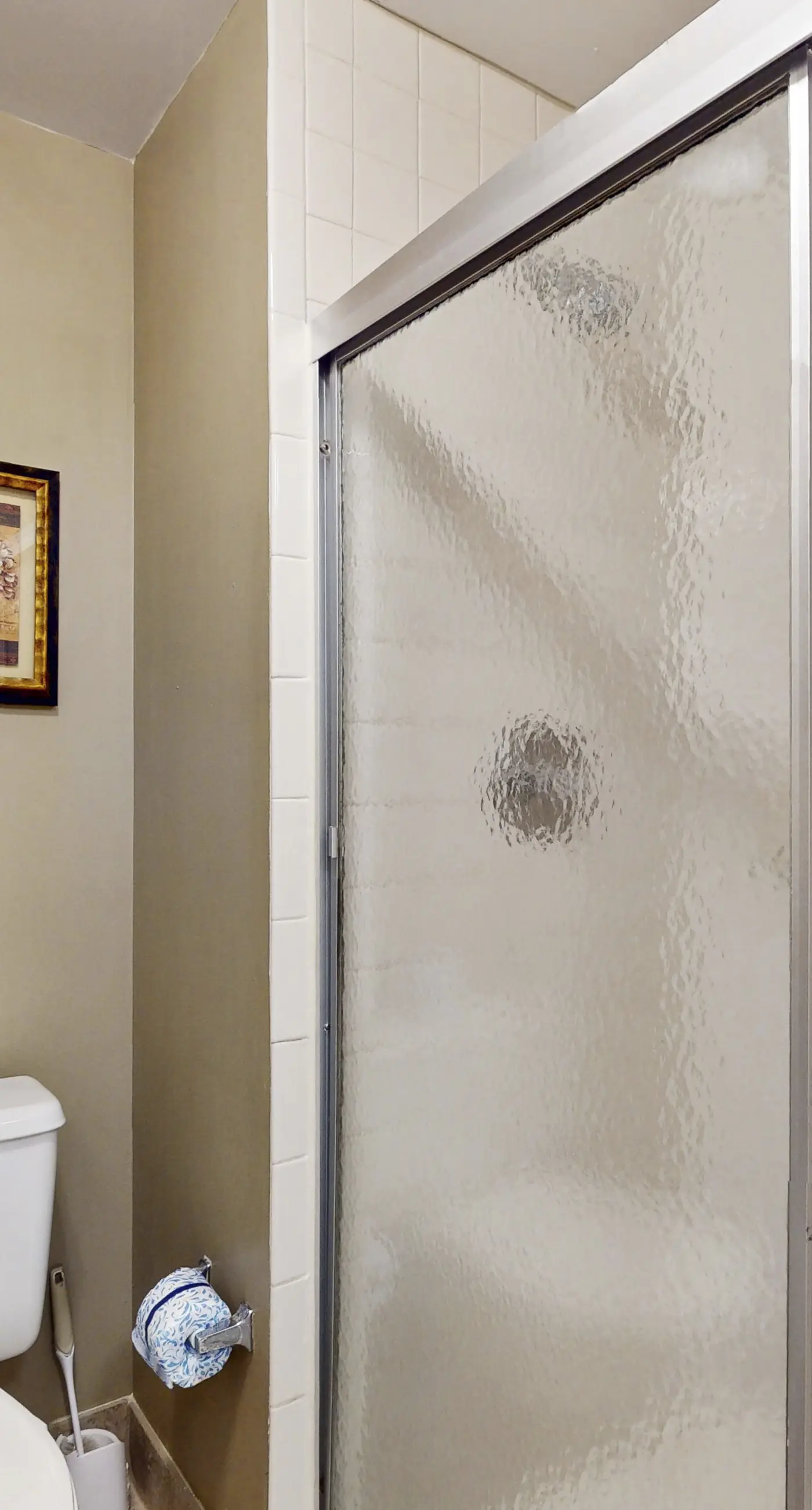 This cozy and bright resort studio is perfect for a beach getaway.