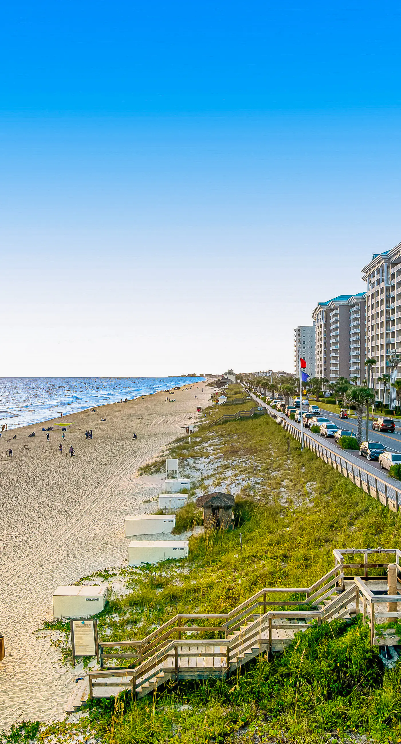 This cozy and bright resort studio is perfect for a beach getaway.