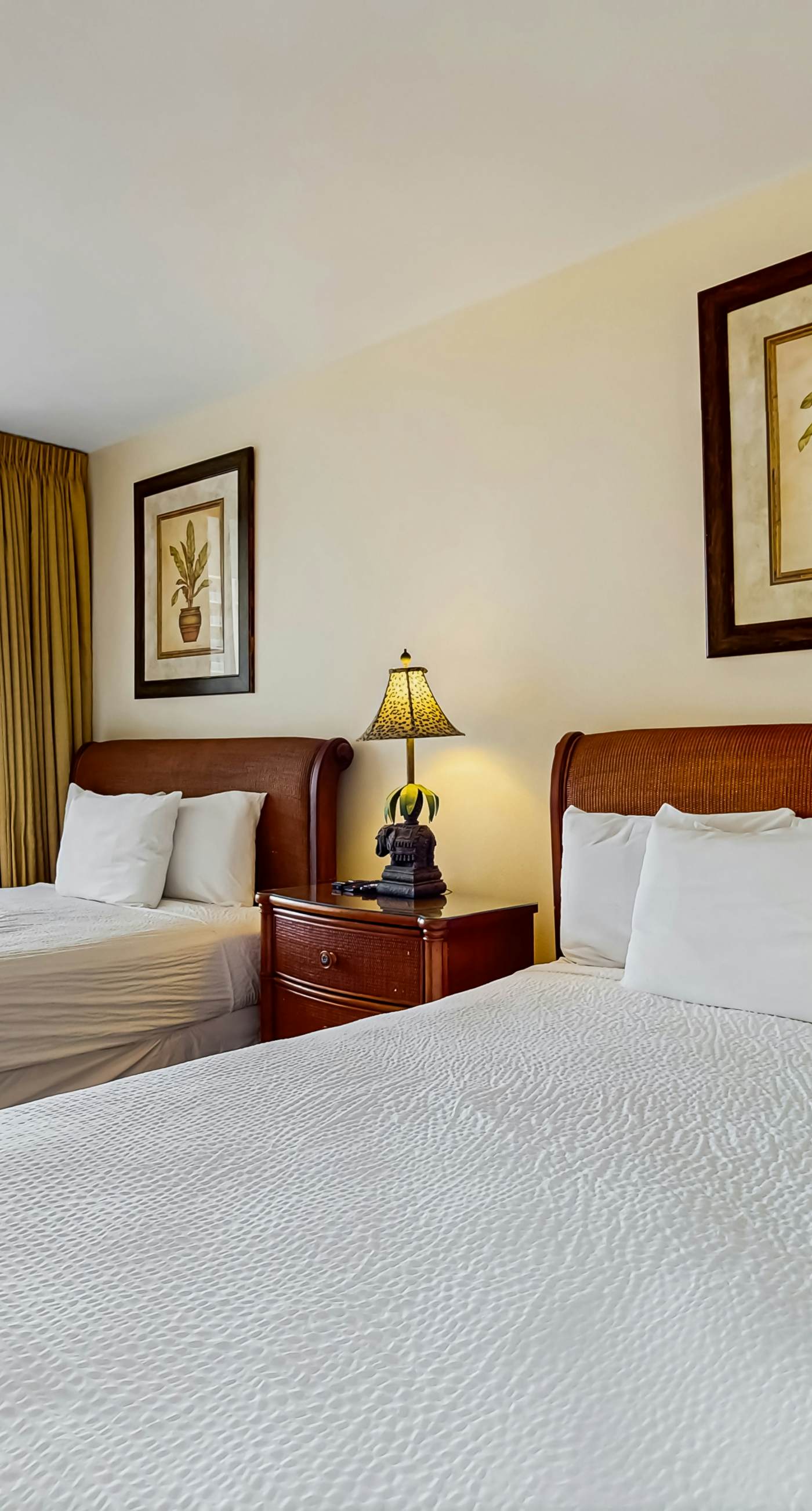 Cozy coastal efficiency with shared pool, hot tub, and easy beach access