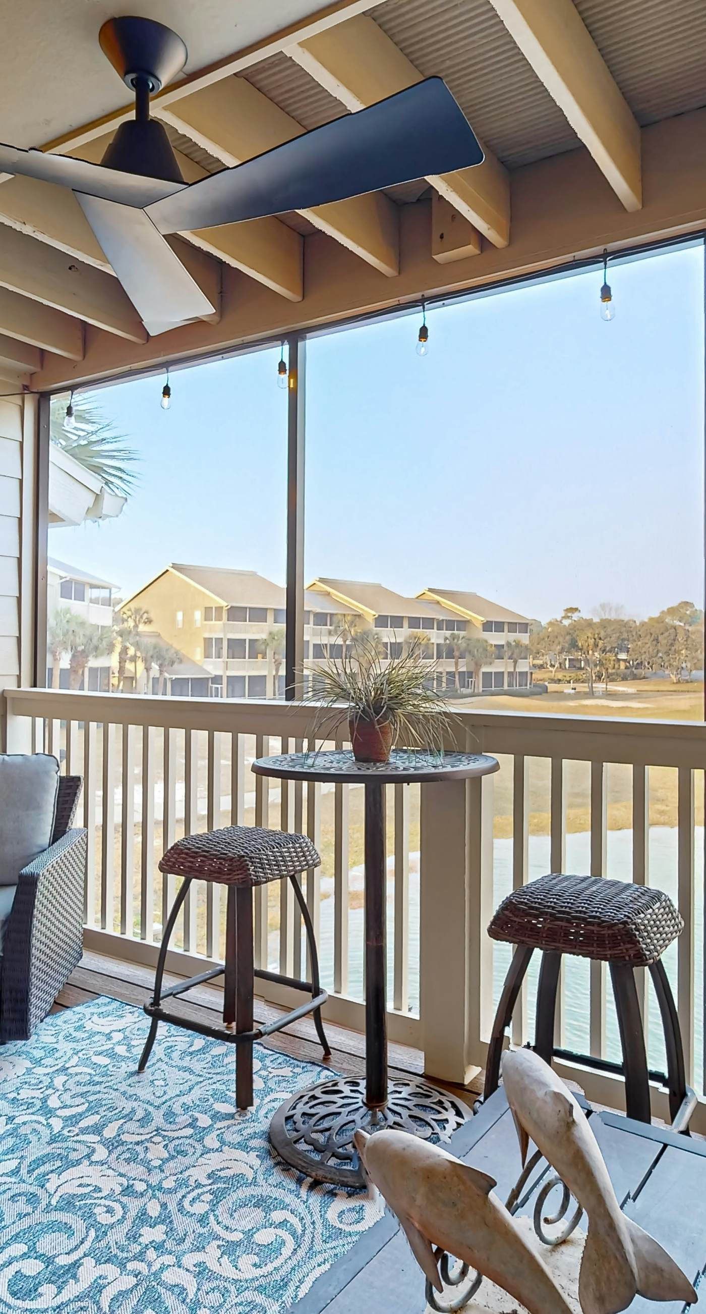 Dog-friendly condo with WiFi & AC, resort pools & relaxing balcony