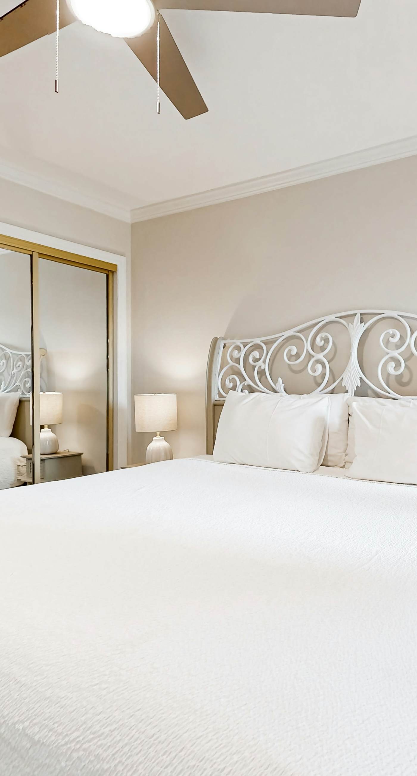 Dog-friendly condo with WiFi & AC, resort pools & relaxing balcony