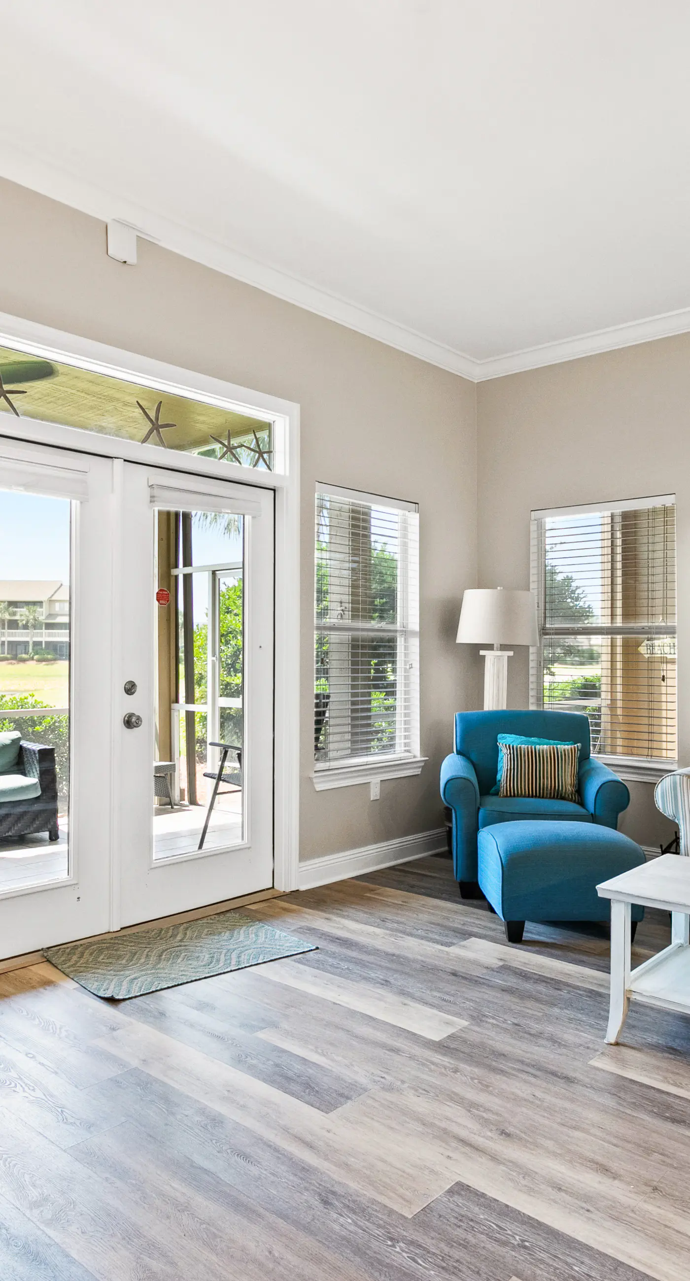 Gorgeous lakefront home with shared pool and beach access