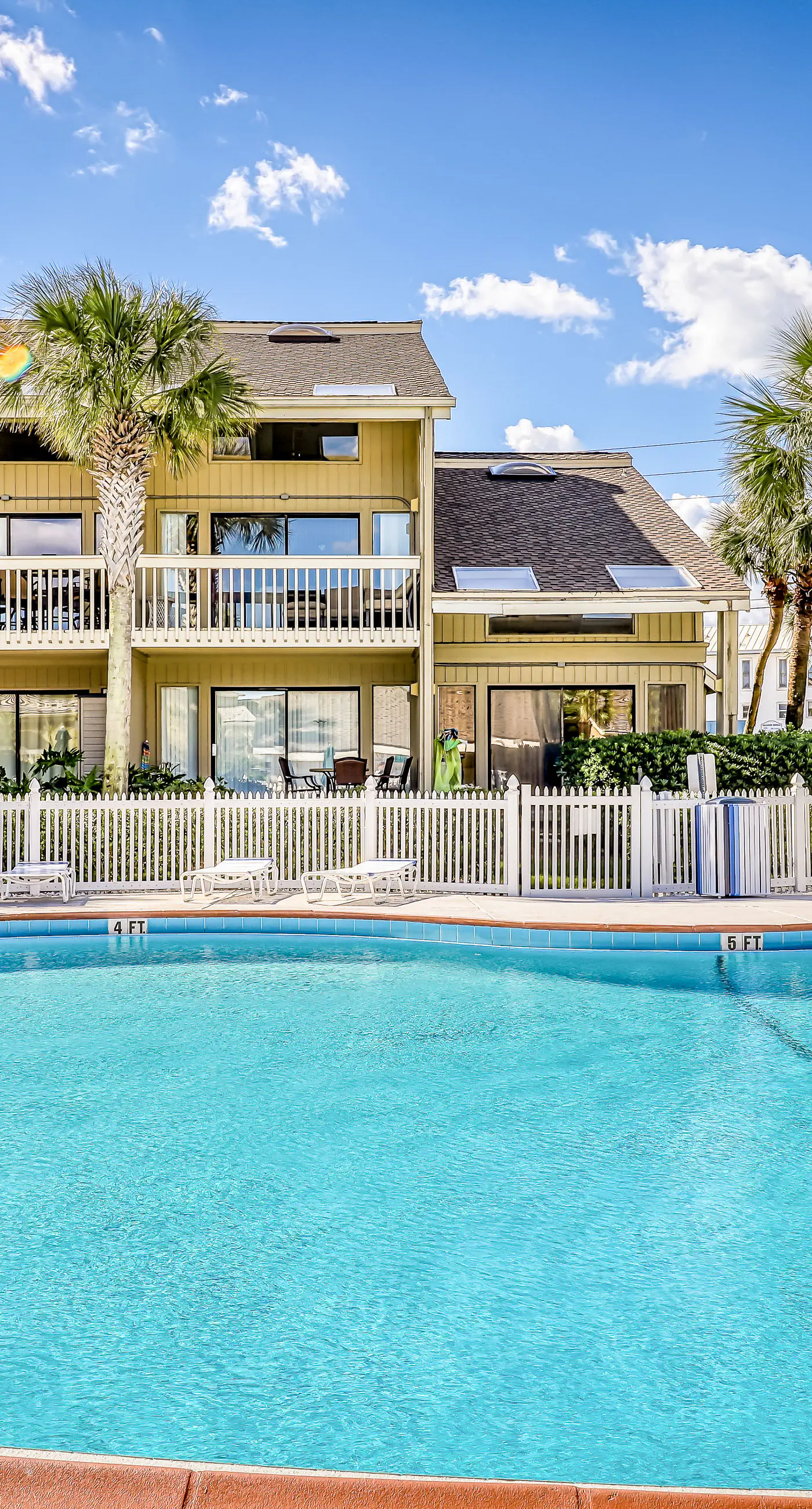 Gorgeous lakefront home with shared pool and beach access