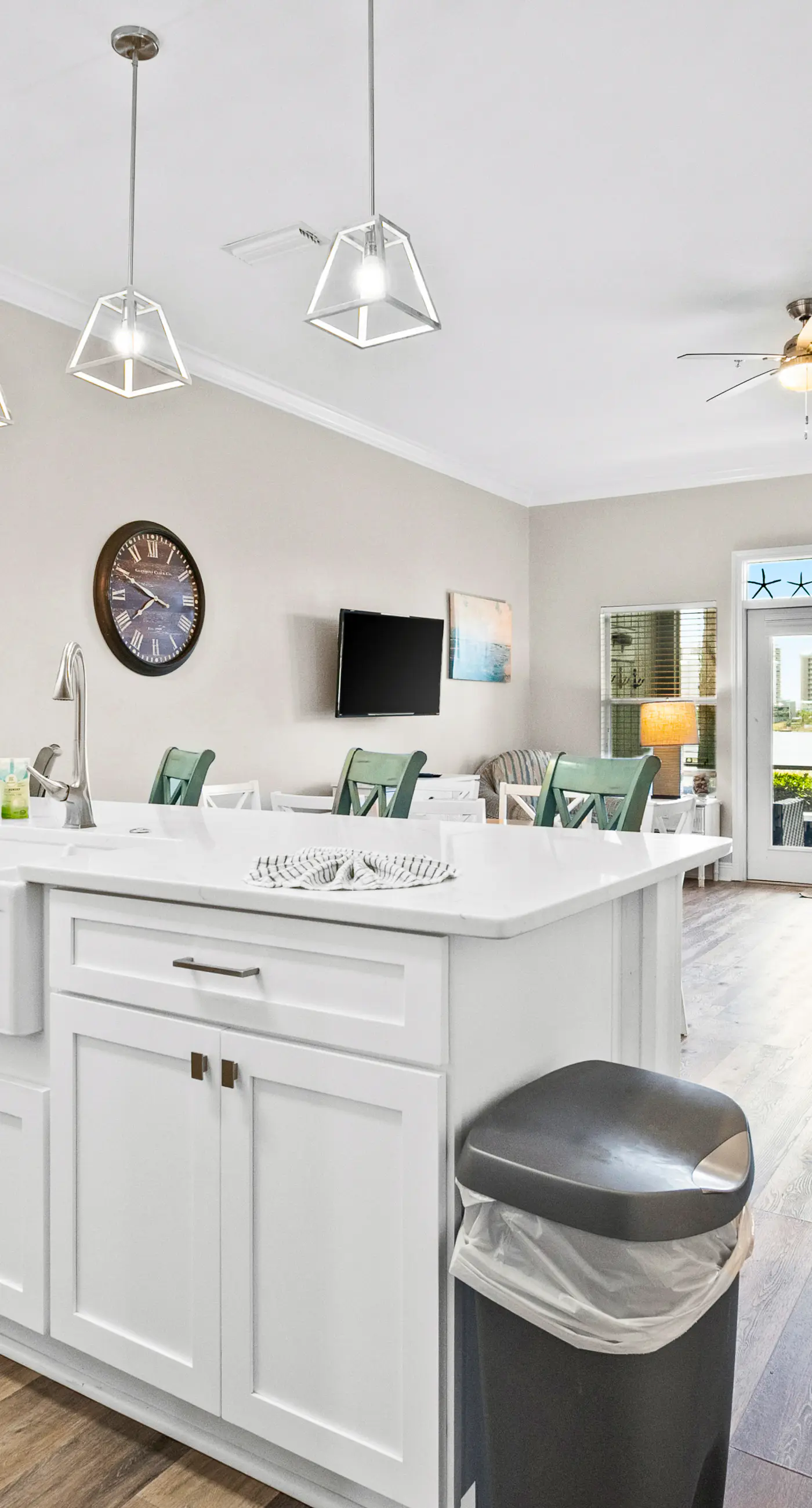 Gorgeous lakefront home with shared pool and beach access