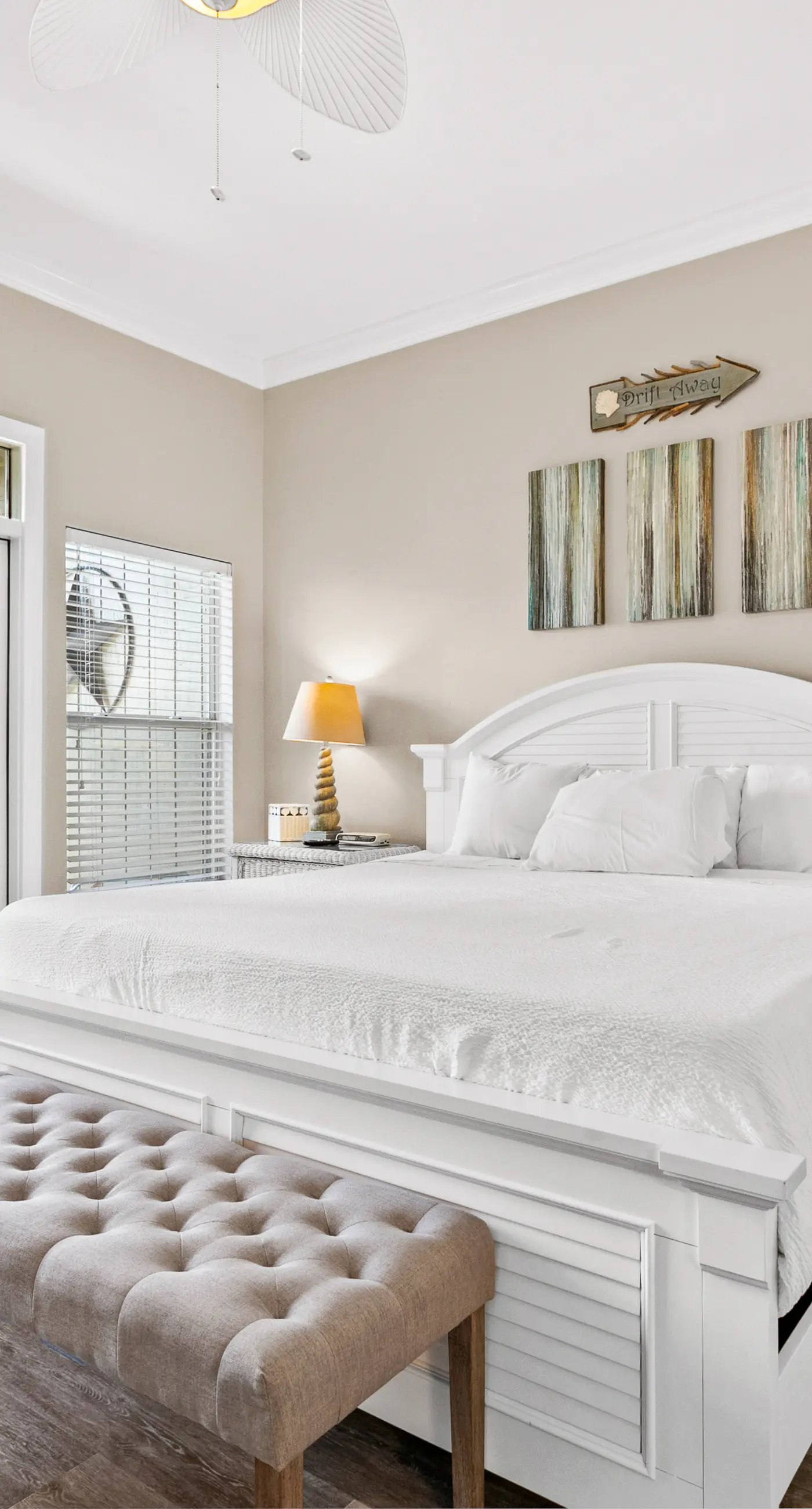 Gorgeous lakefront home with shared pool and beach access