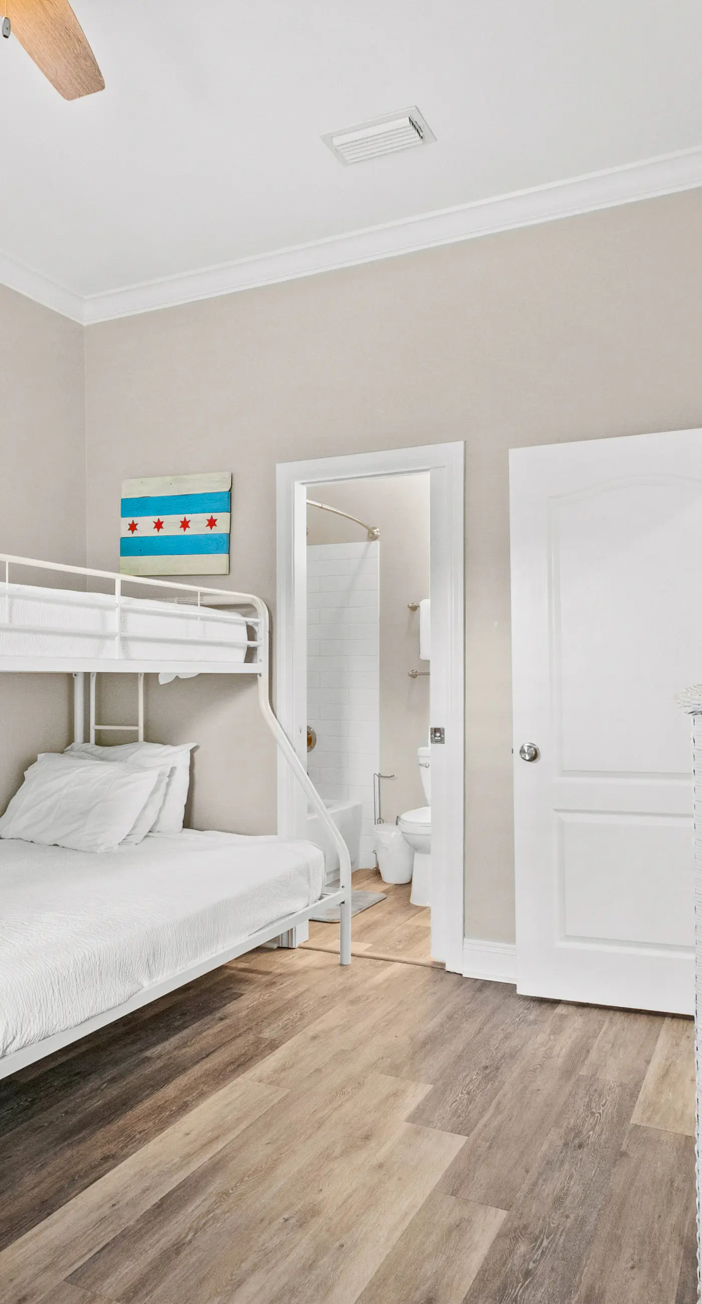 Gorgeous lakefront home with shared pool and beach access