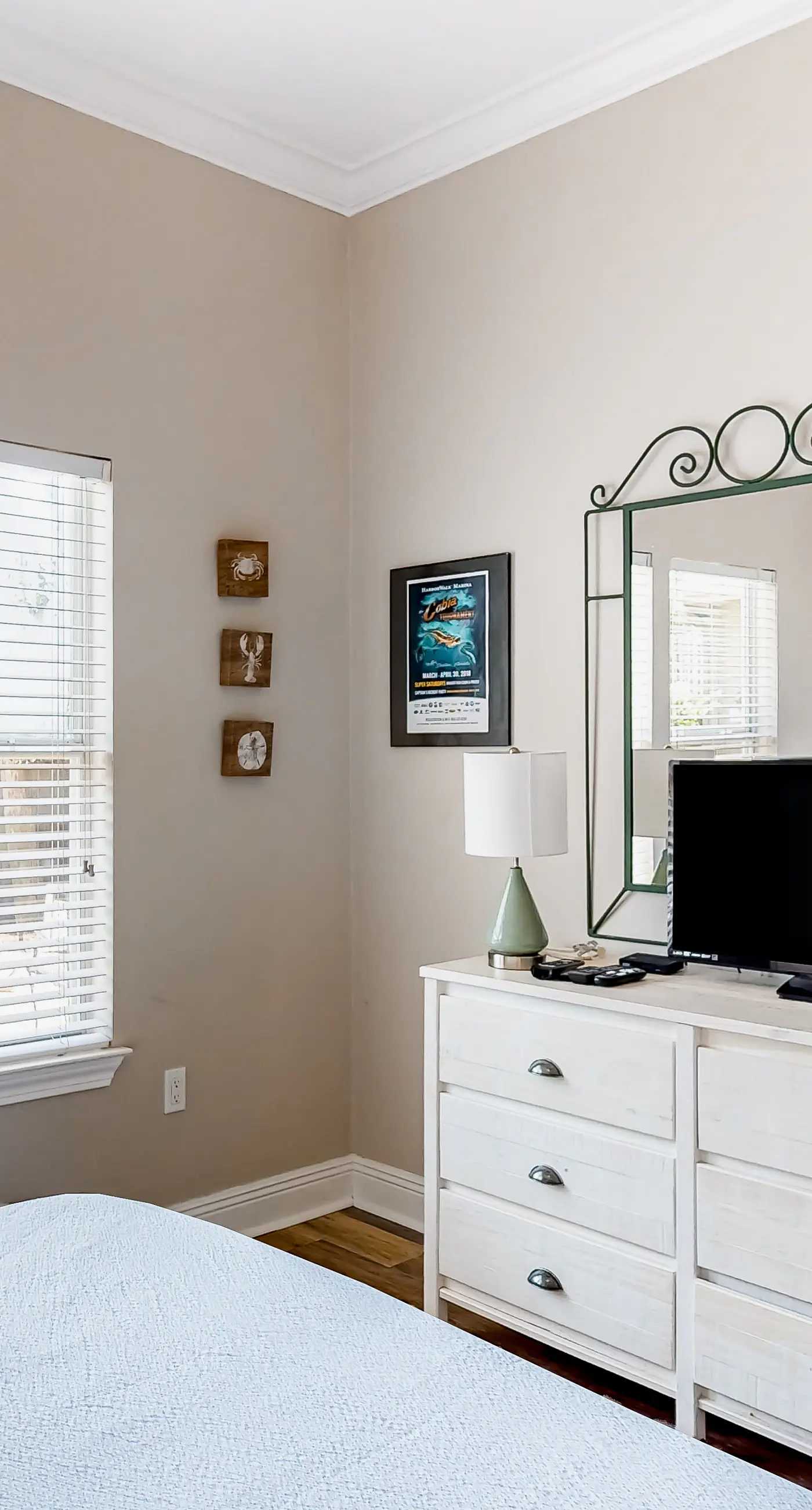 Gorgeous lakefront home with shared pool and beach access