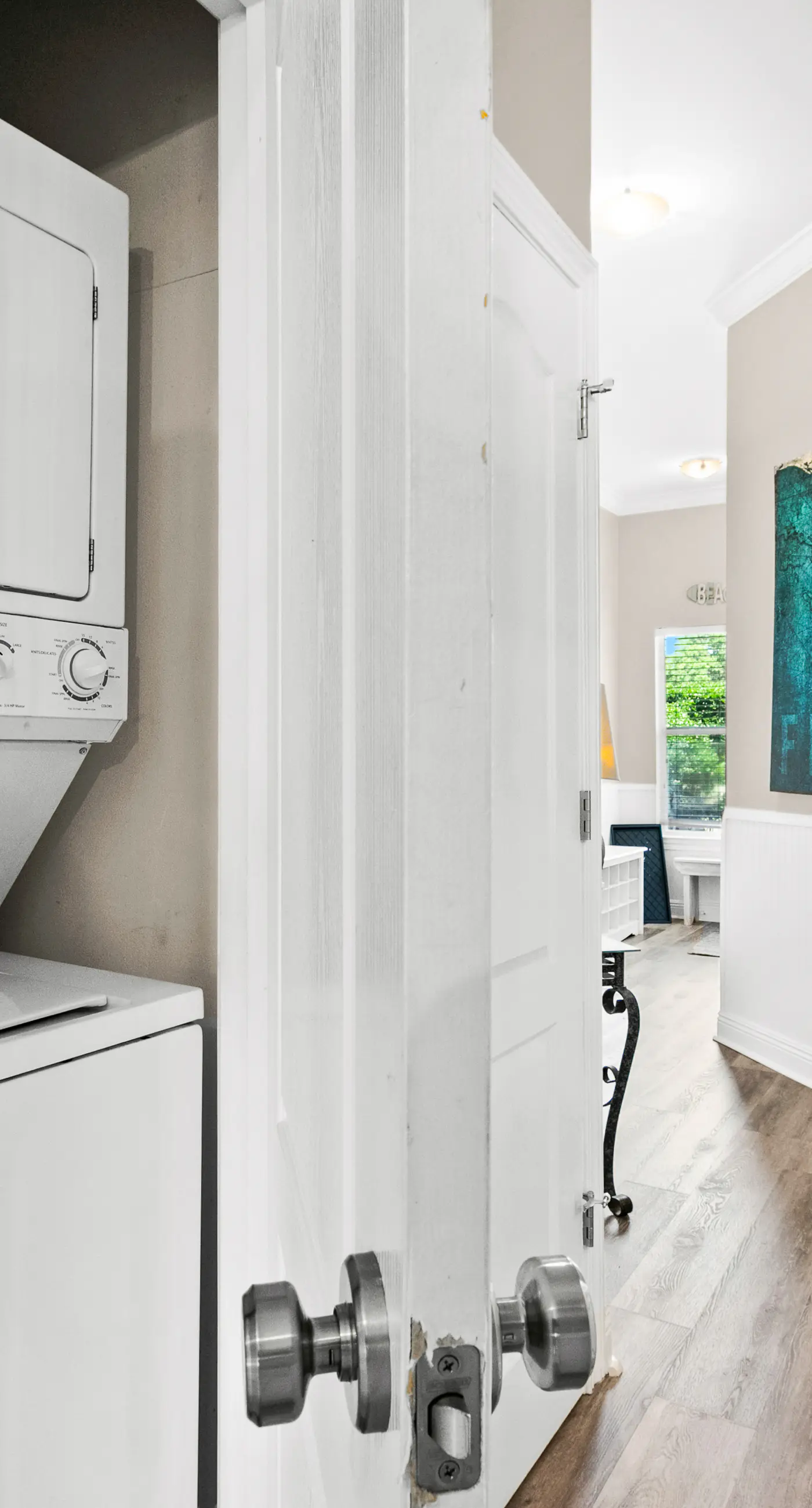 Gorgeous lakefront home with shared pool and beach access