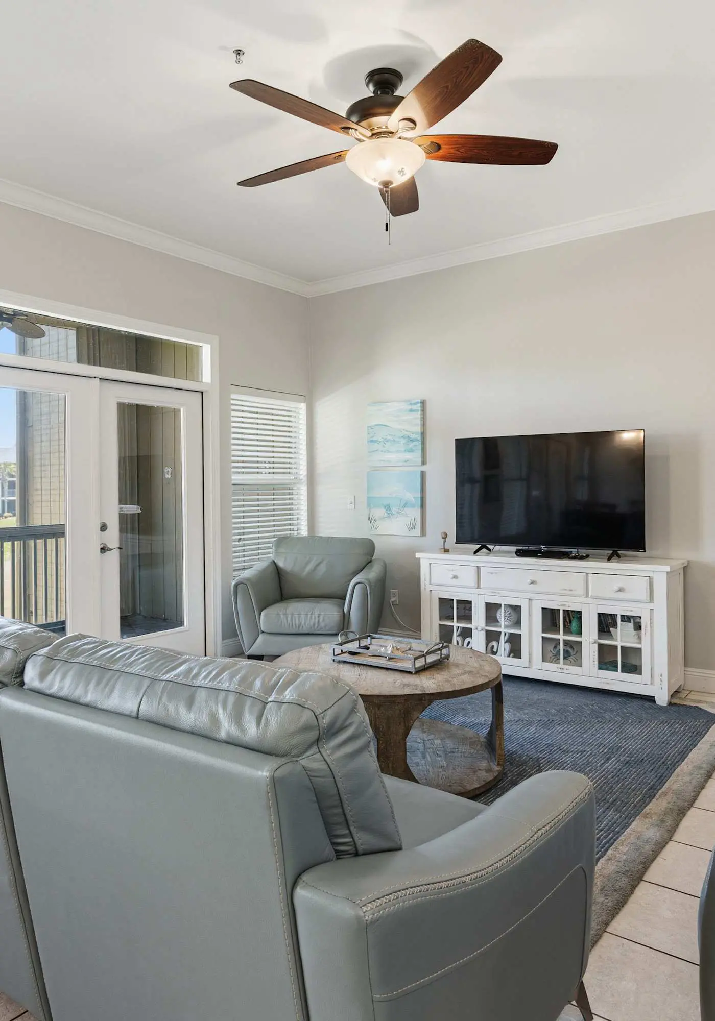 Seascape Lakefront Villas 412