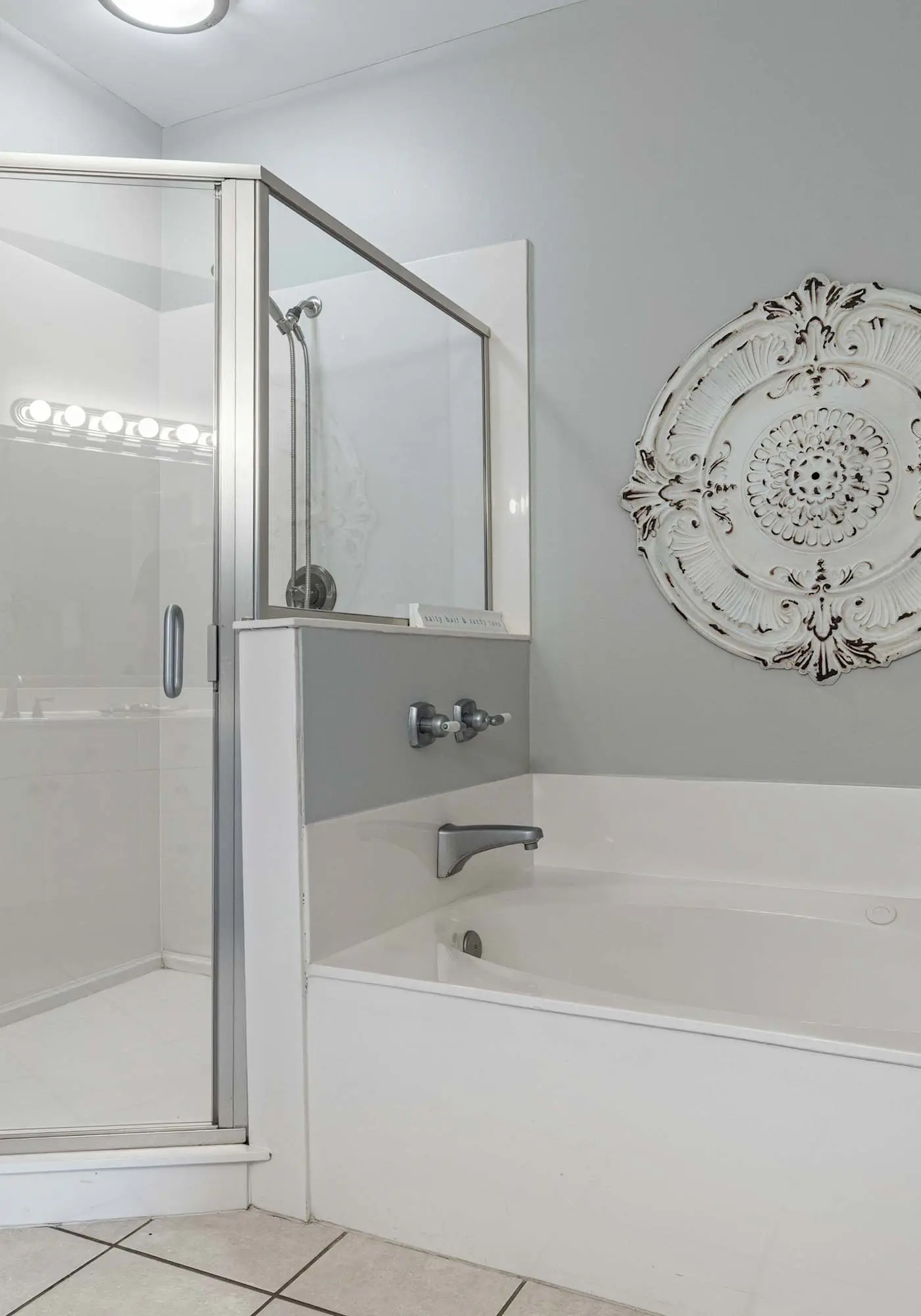 Seascape Lakefront Villas 412