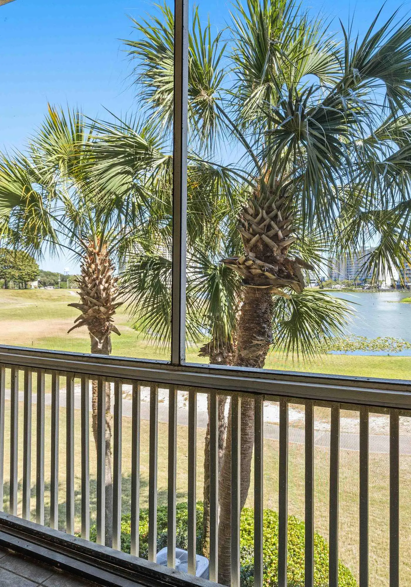 Seascape Lakefront Villas 412