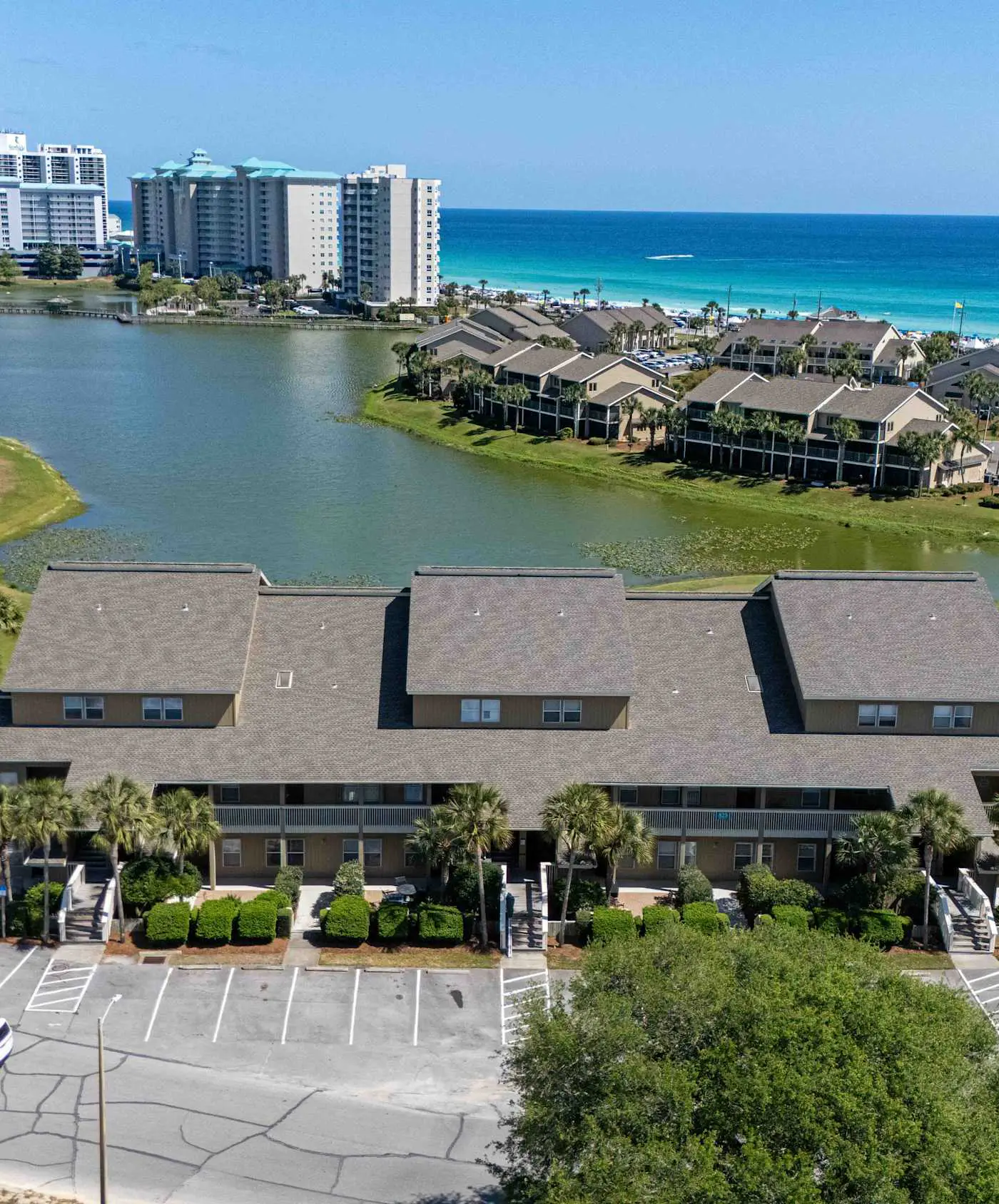 Seascape Lakefront Villas 412