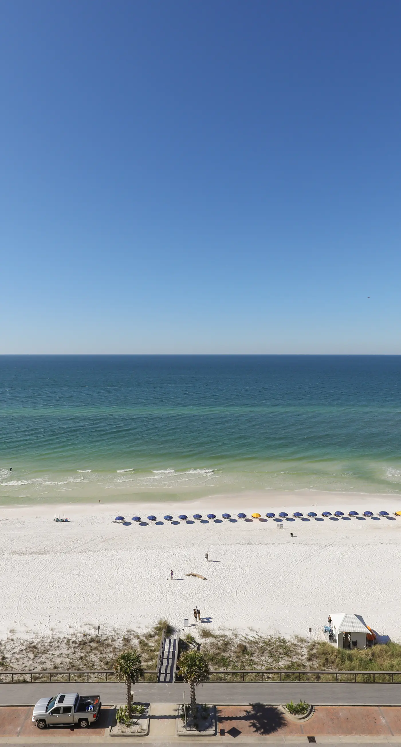 Bay view, access to the beach, & a shared, heated pool