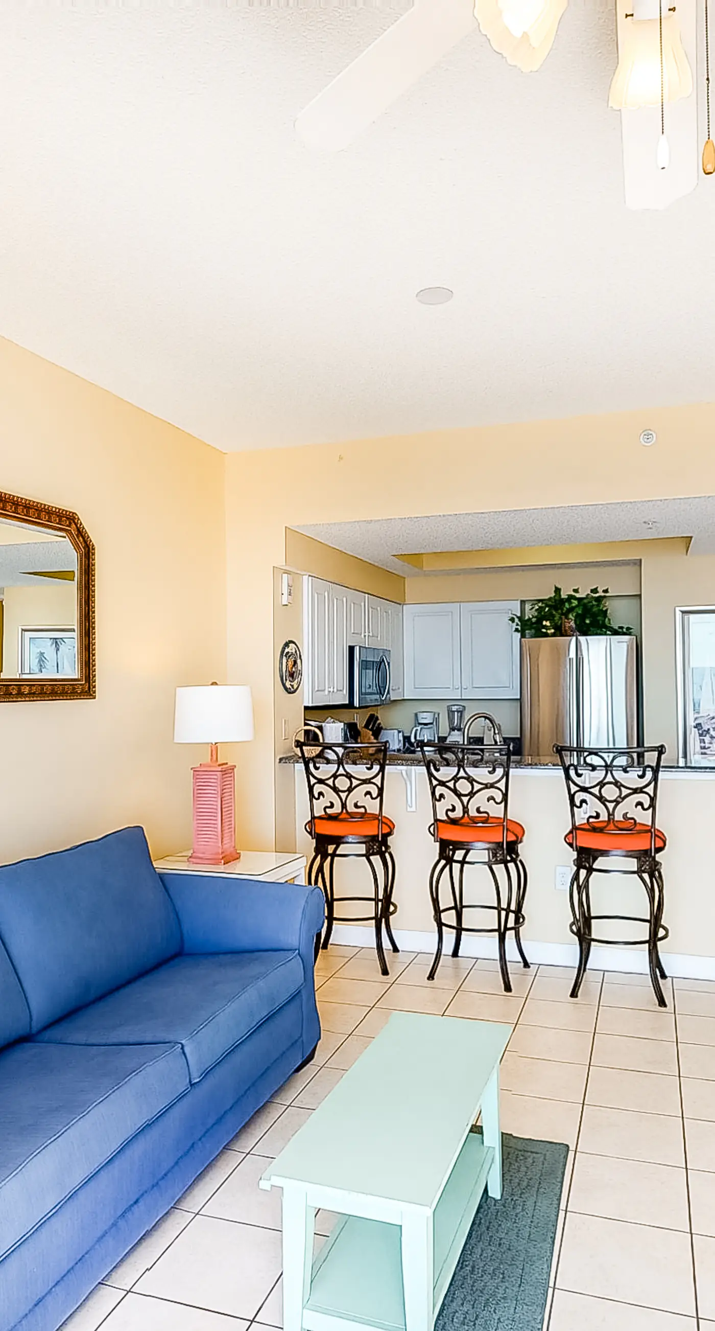 Bright, Updated gulf view condo, Stunning views, Close to entertainment