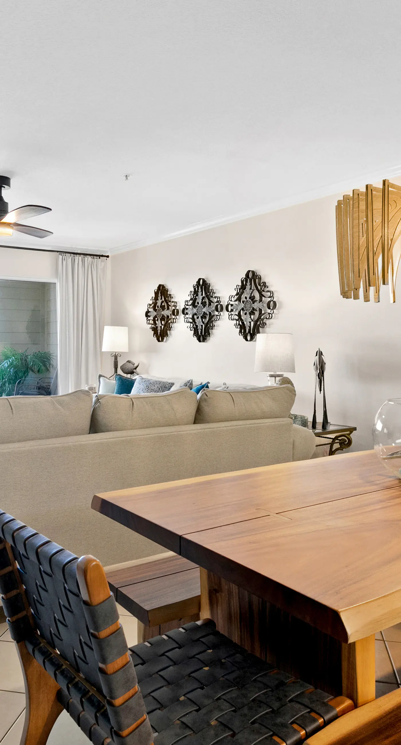 Ocean view condo with high-speed WiFi, balcony, shared pool, & beach access