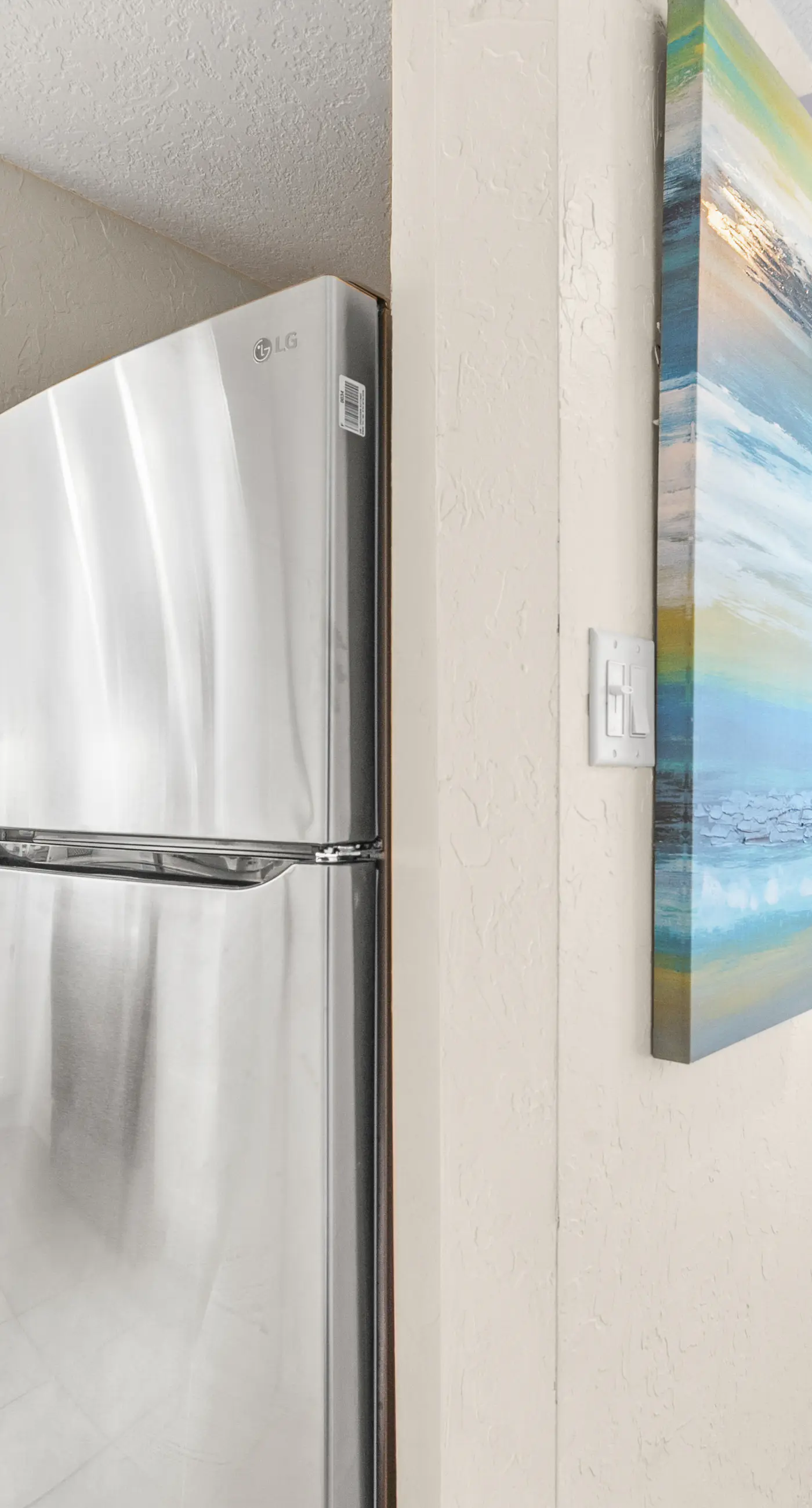 Well-equipped Gulf-front condo on 3rd floor with outdoor pool, grills & gym