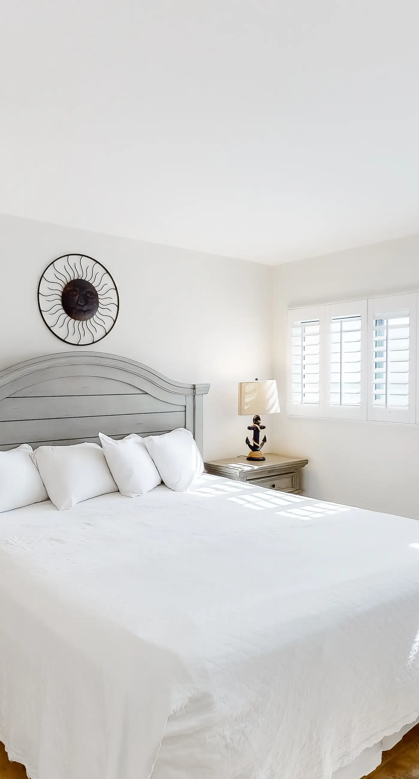 5th Floor Pretty Gulf-front Condo Great Amenities, Near shops and dining