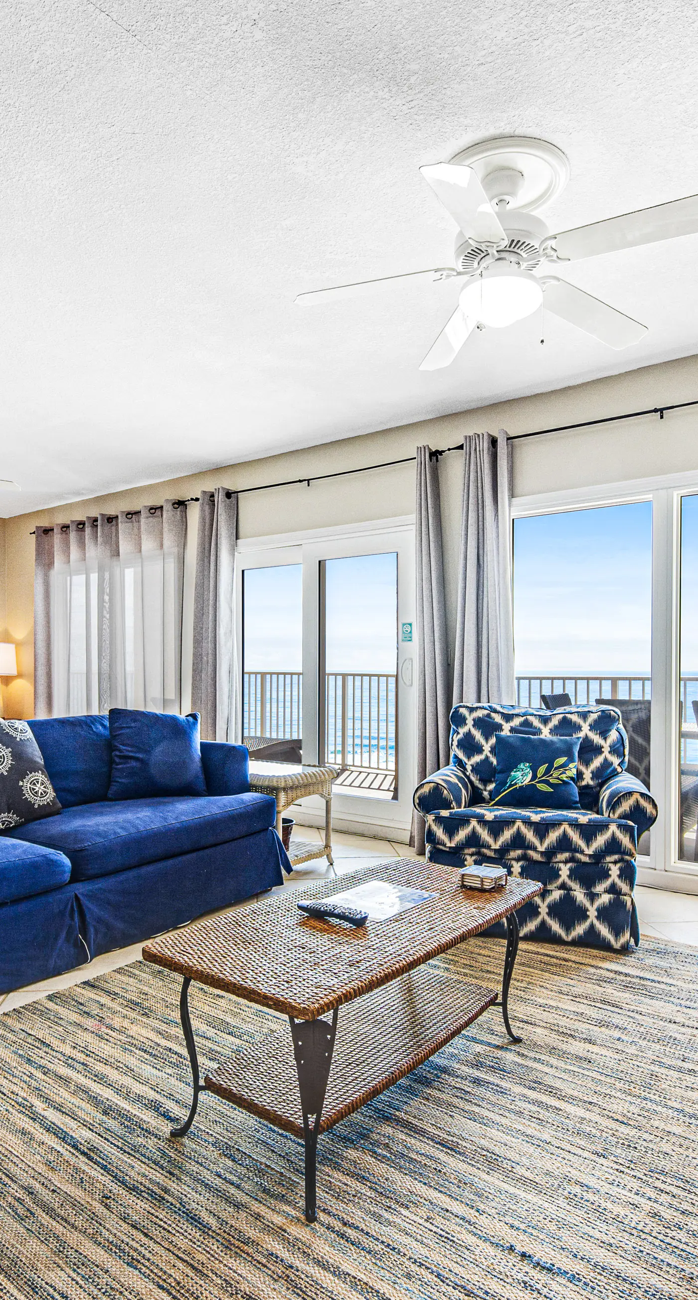 Seventh floor oceanfront condo with pool, ocean view & central AC