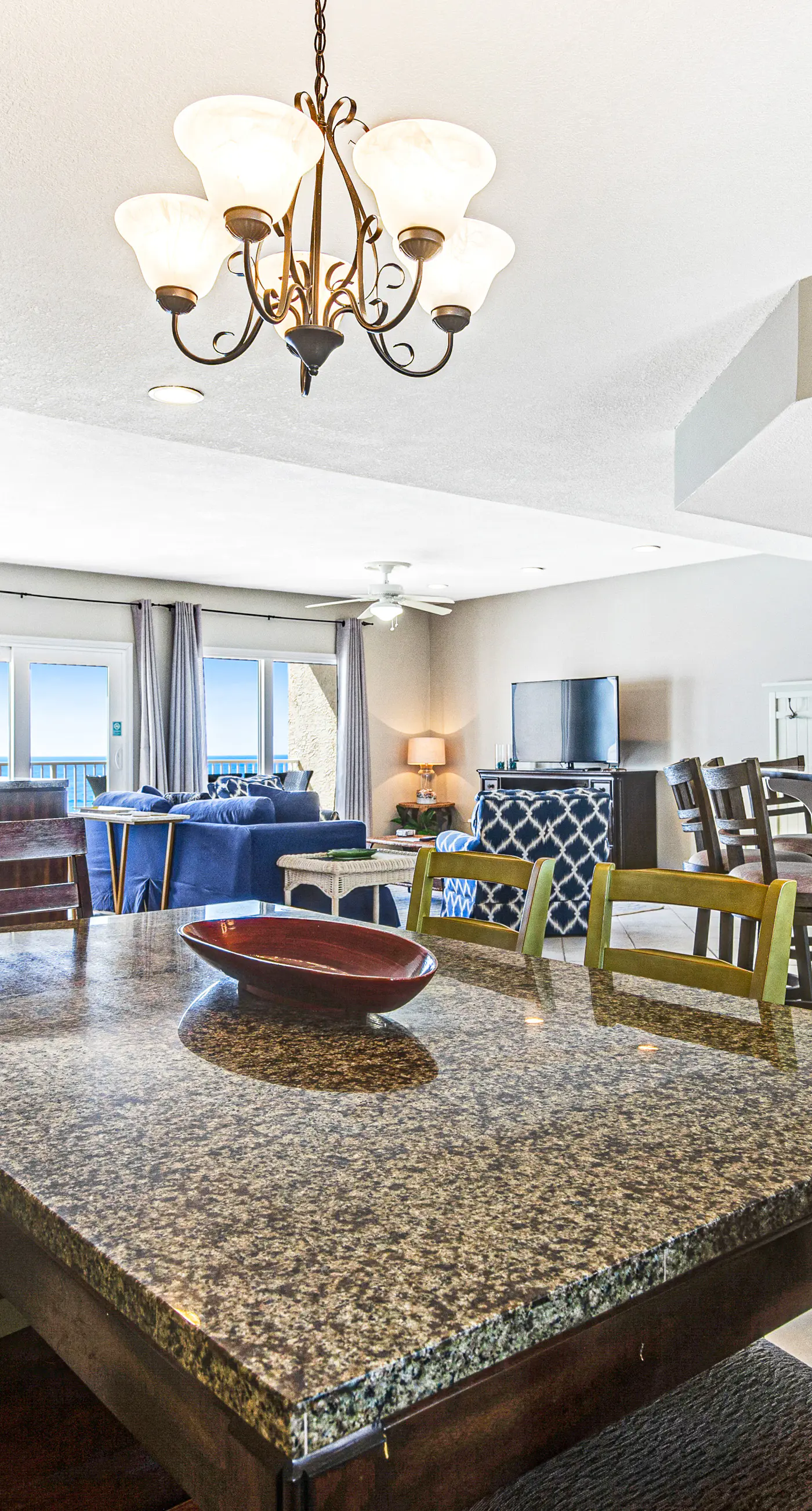 Seventh floor oceanfront condo with pool, ocean view & central AC