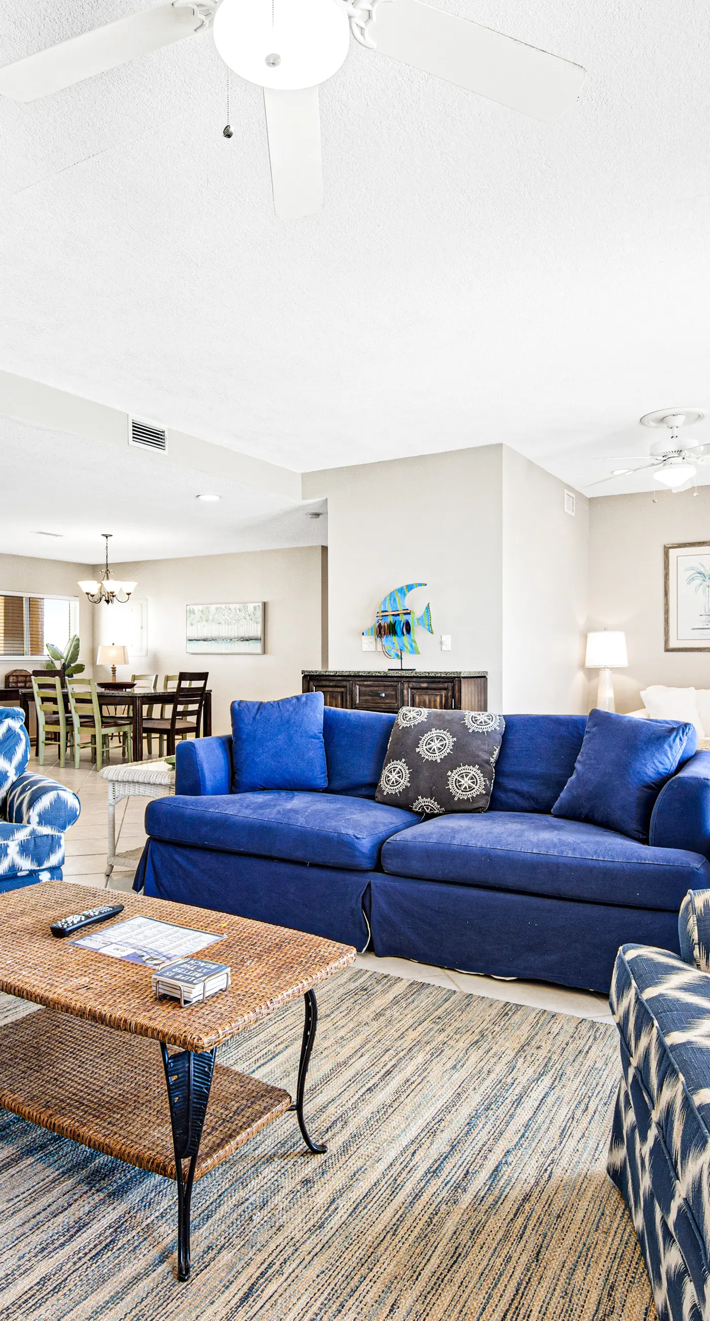 Seventh floor oceanfront condo with pool, ocean view & central AC