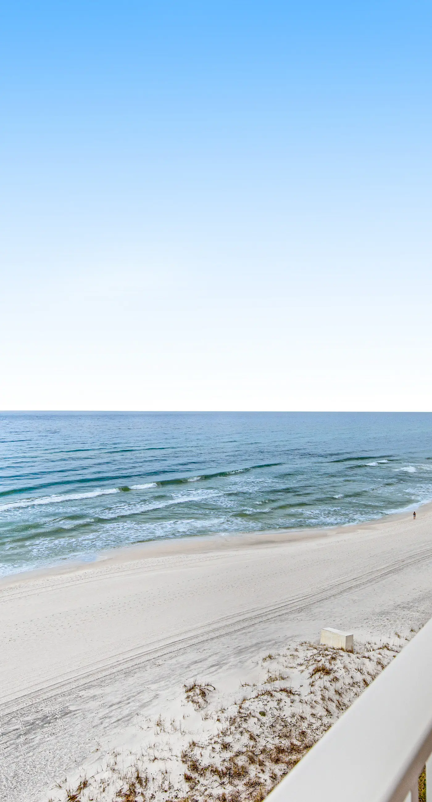 Seventh floor oceanfront condo with pool, ocean view & central AC