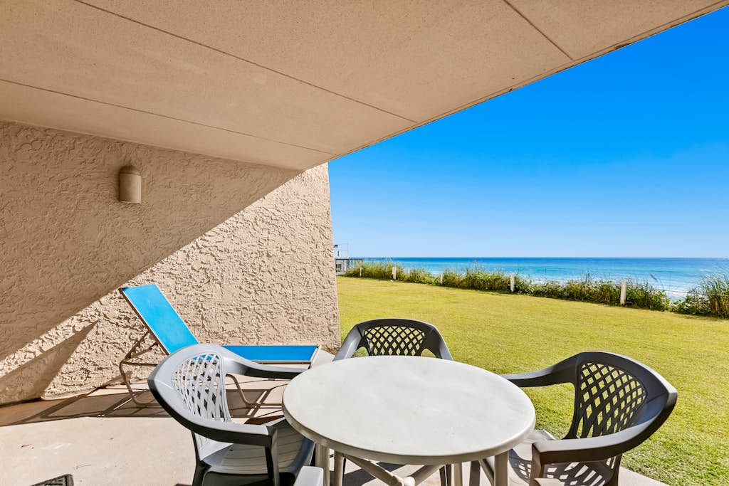 Beach House B103