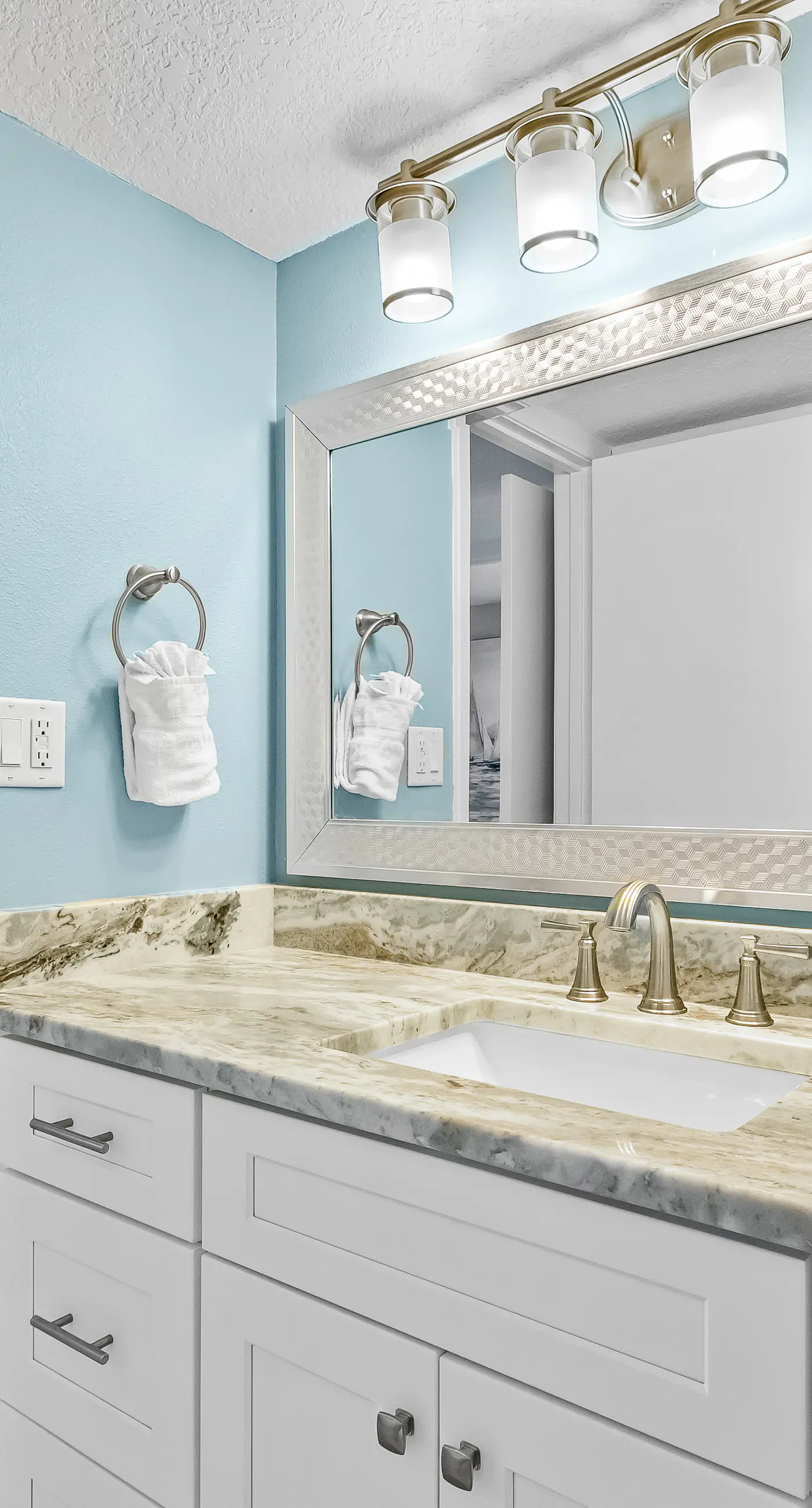 Gulf and beachfront condo with furnished patio, outdoor pool, gym & tennis