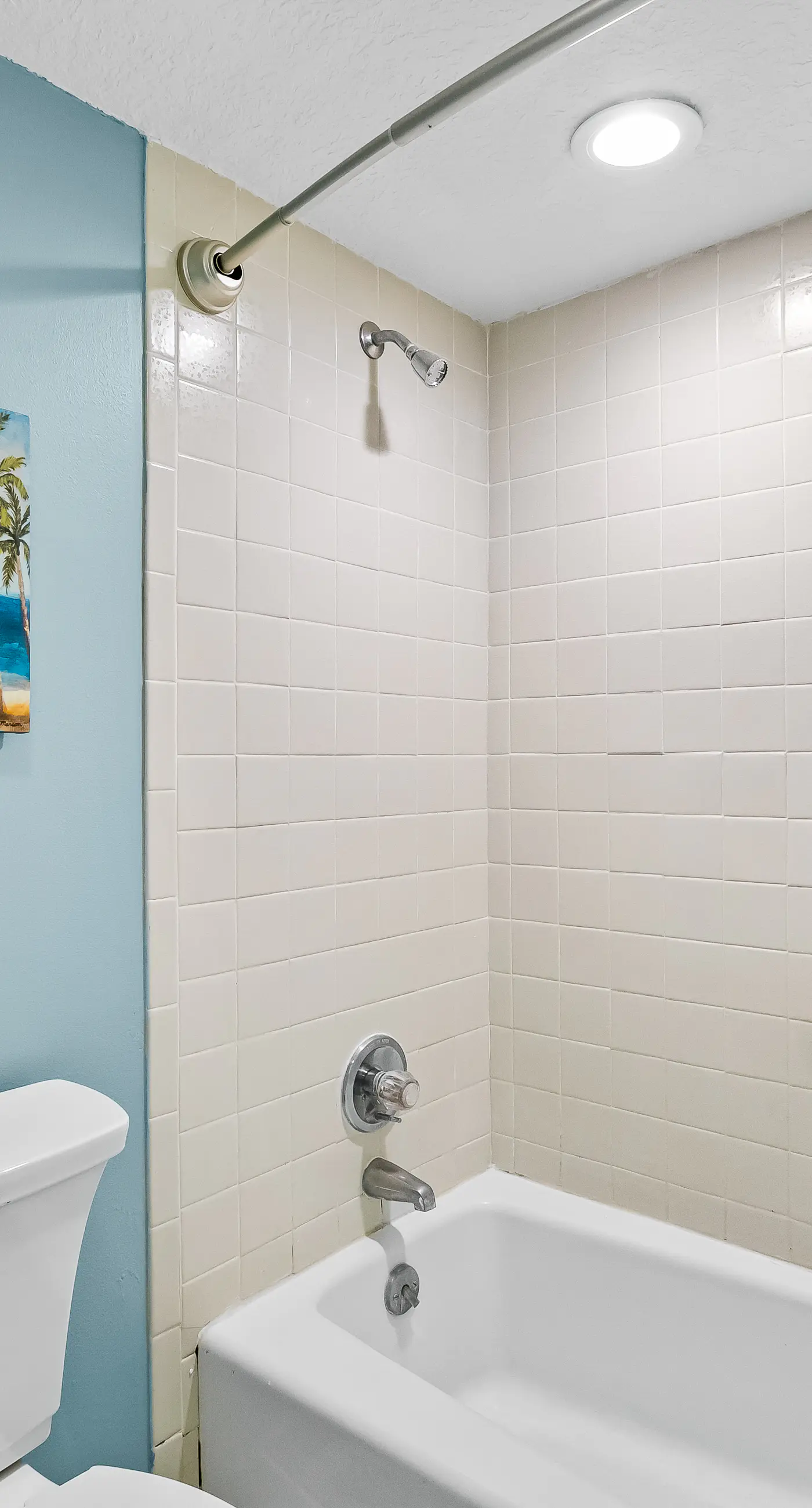 Gulf and beachfront condo with furnished patio, outdoor pool, gym & tennis