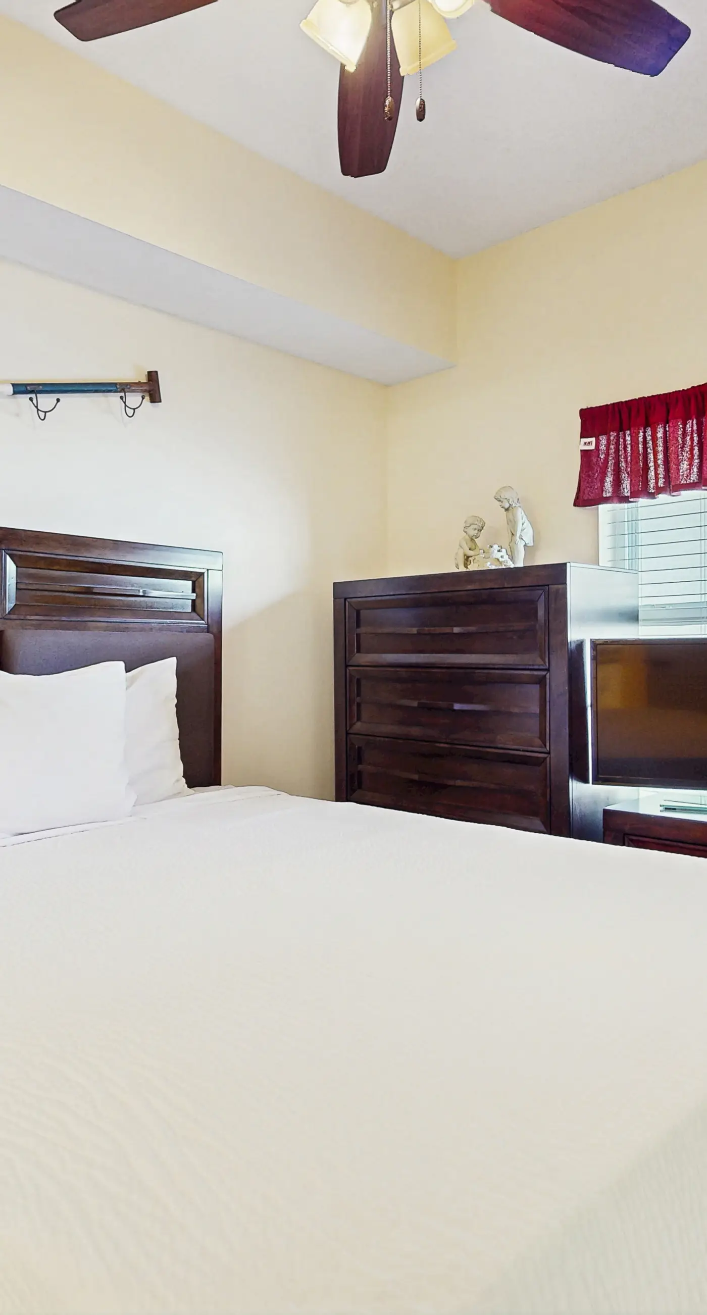 Gulf front getaway w/ a furnished balcony, shared pool, & resort amenities