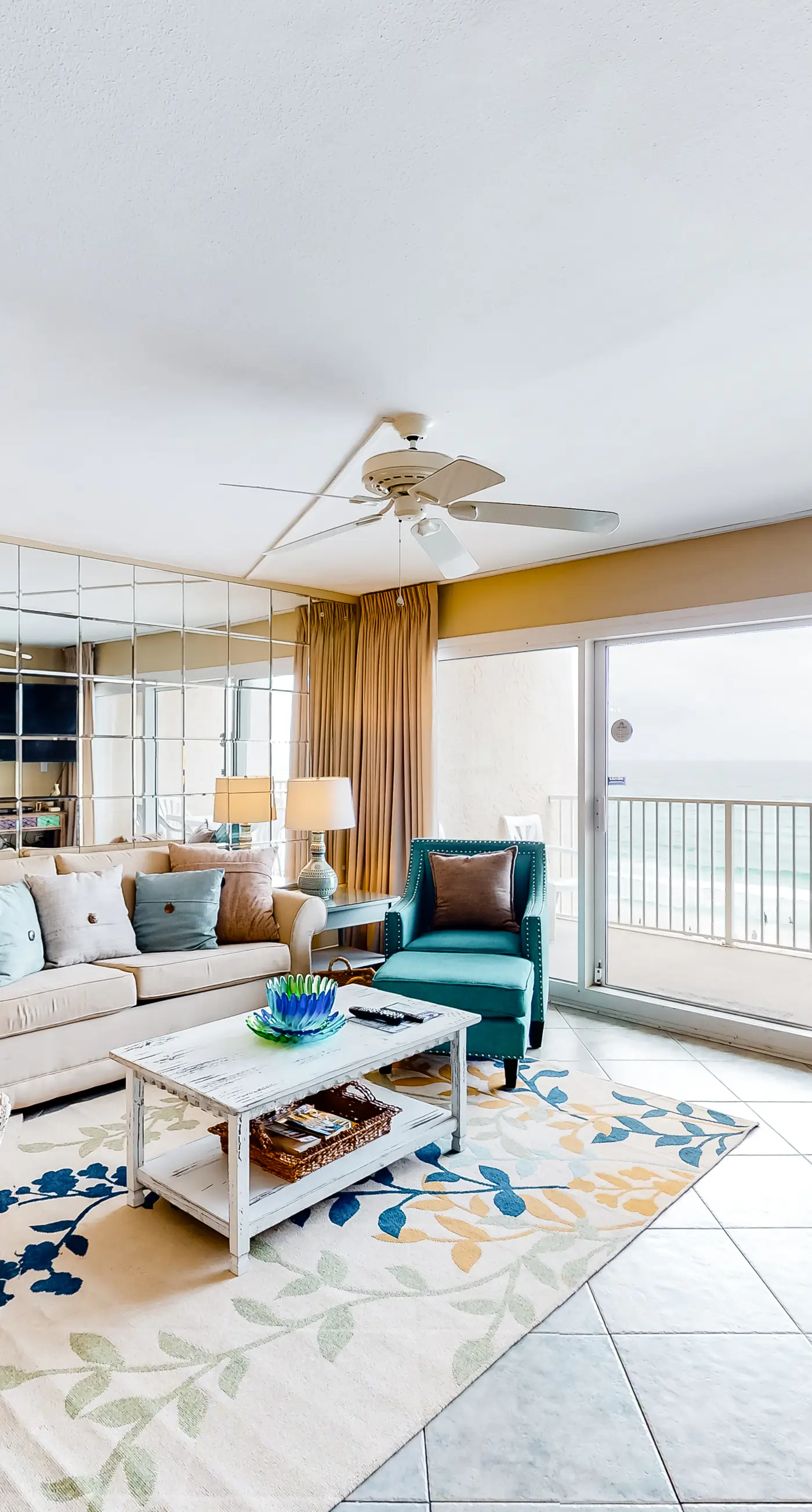 Gulf-front Condo on Fifth Floor with beach Views, pool & Gym