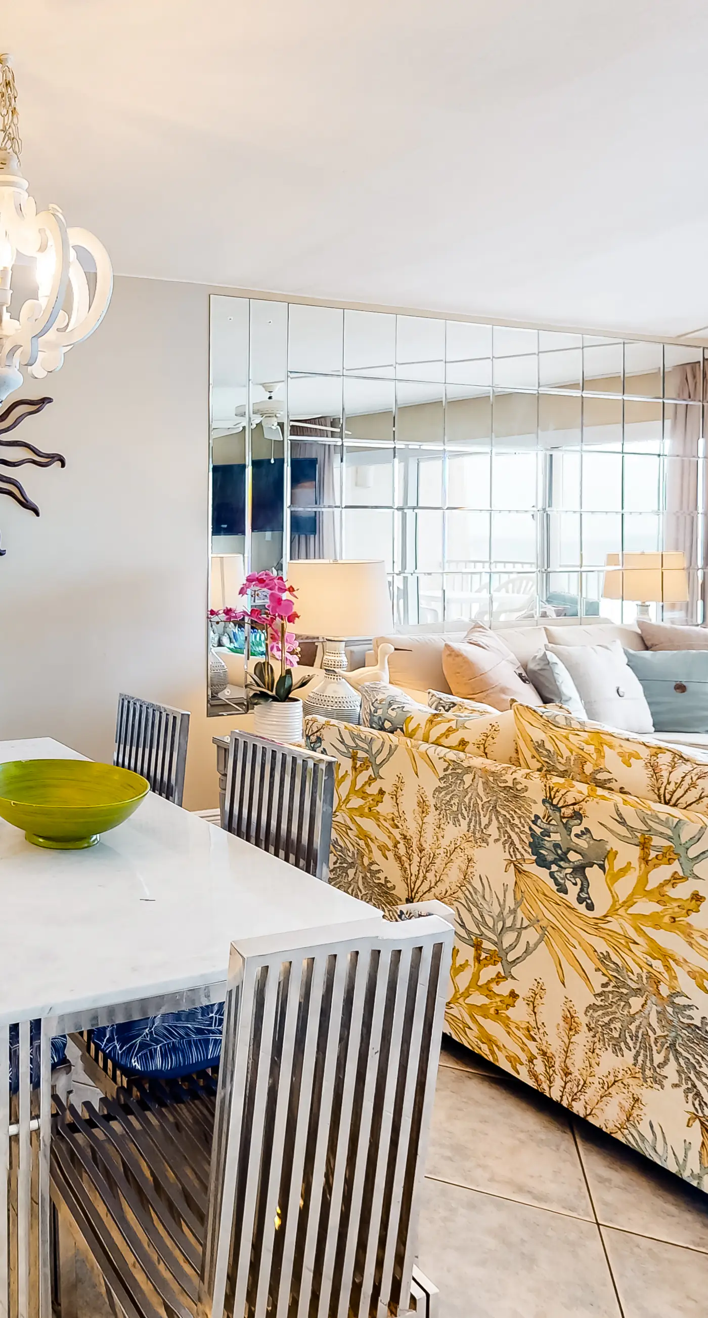 Gulf-front Condo on Fifth Floor with beach Views, pool & Gym