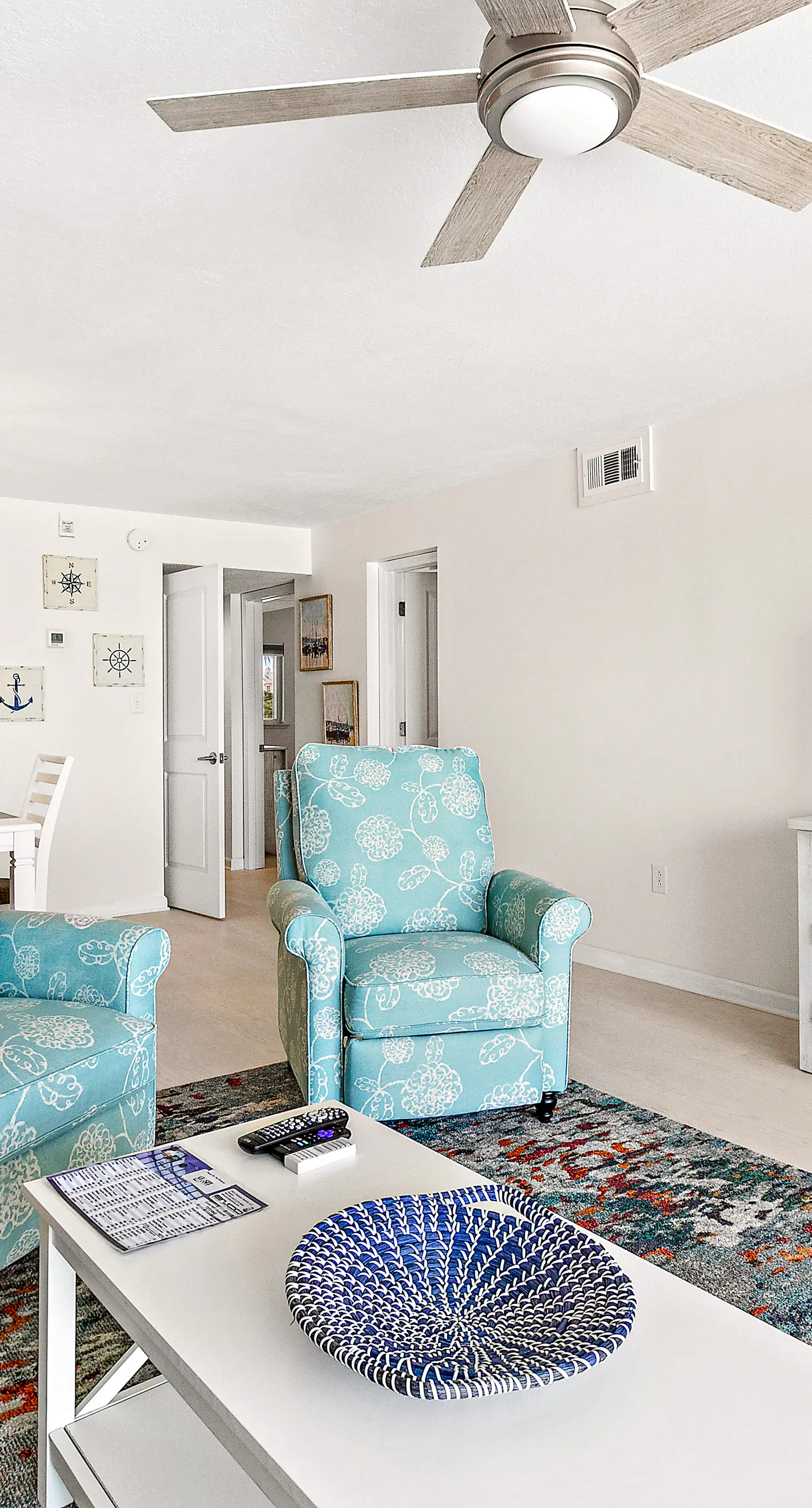 Second-Floor Gulf-front Condo with Beach Service & pool